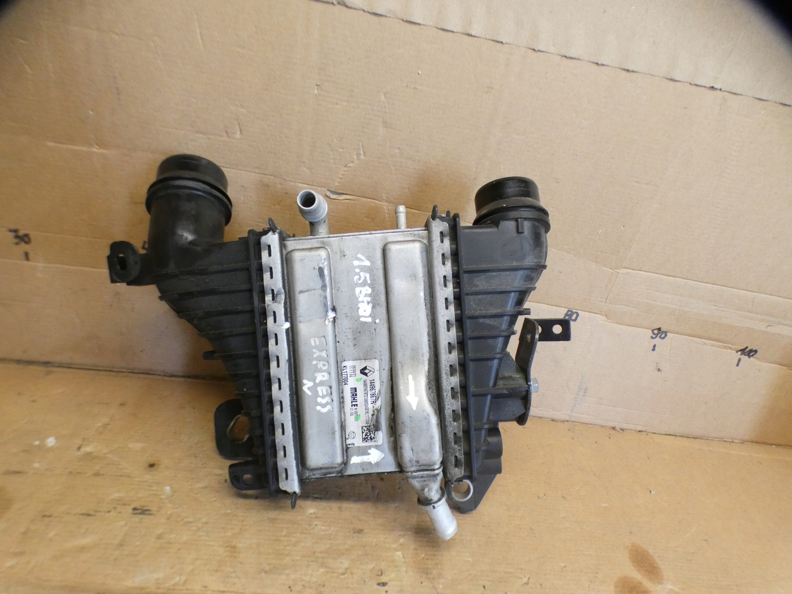 INTERCOOLER Kühler luft RENAULT EXPRESS