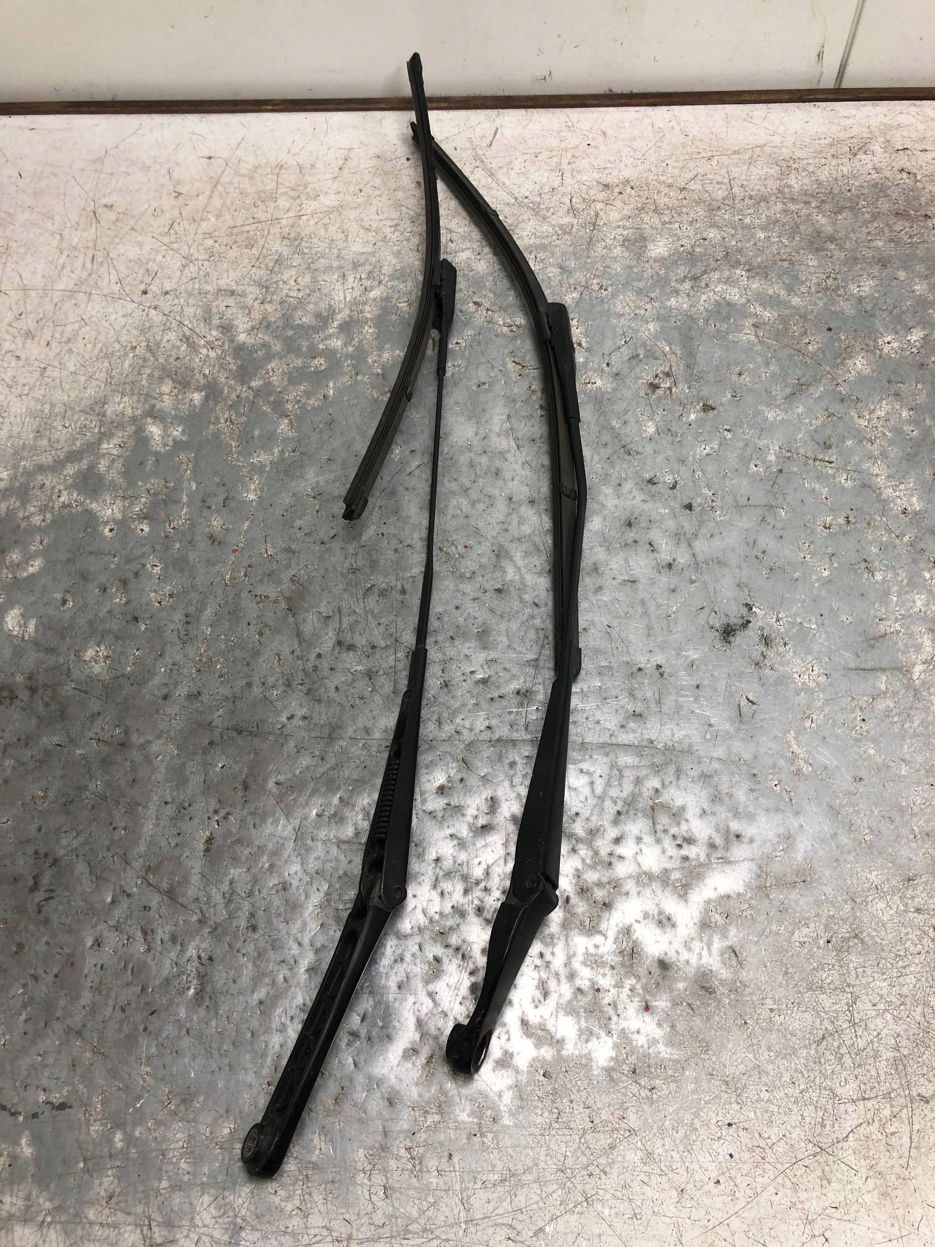 Bracci tergicristallo AUDI A4 B8 8K1955407 8K1955408