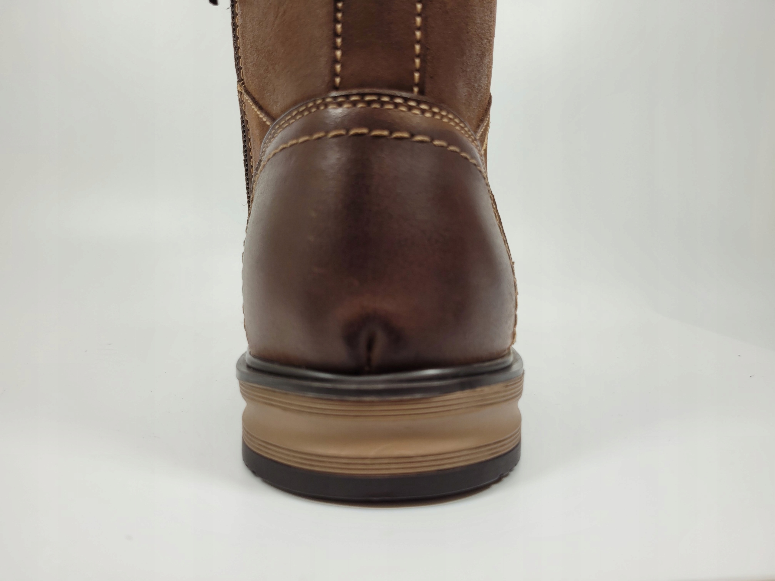 TRZEWIKI SKÓRZANE LEE COOPER LCJ-22-33-1479M 43 Marka Lee Cooper