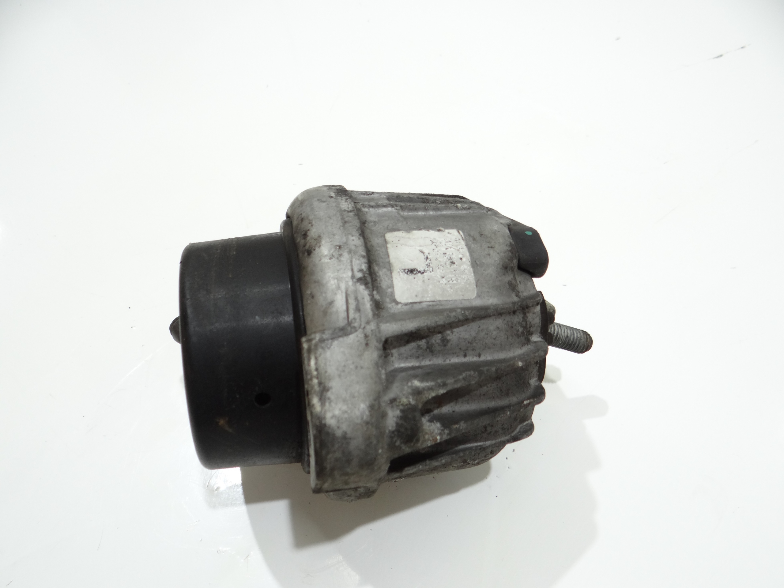 engine mount right BMW E90 LCI N47