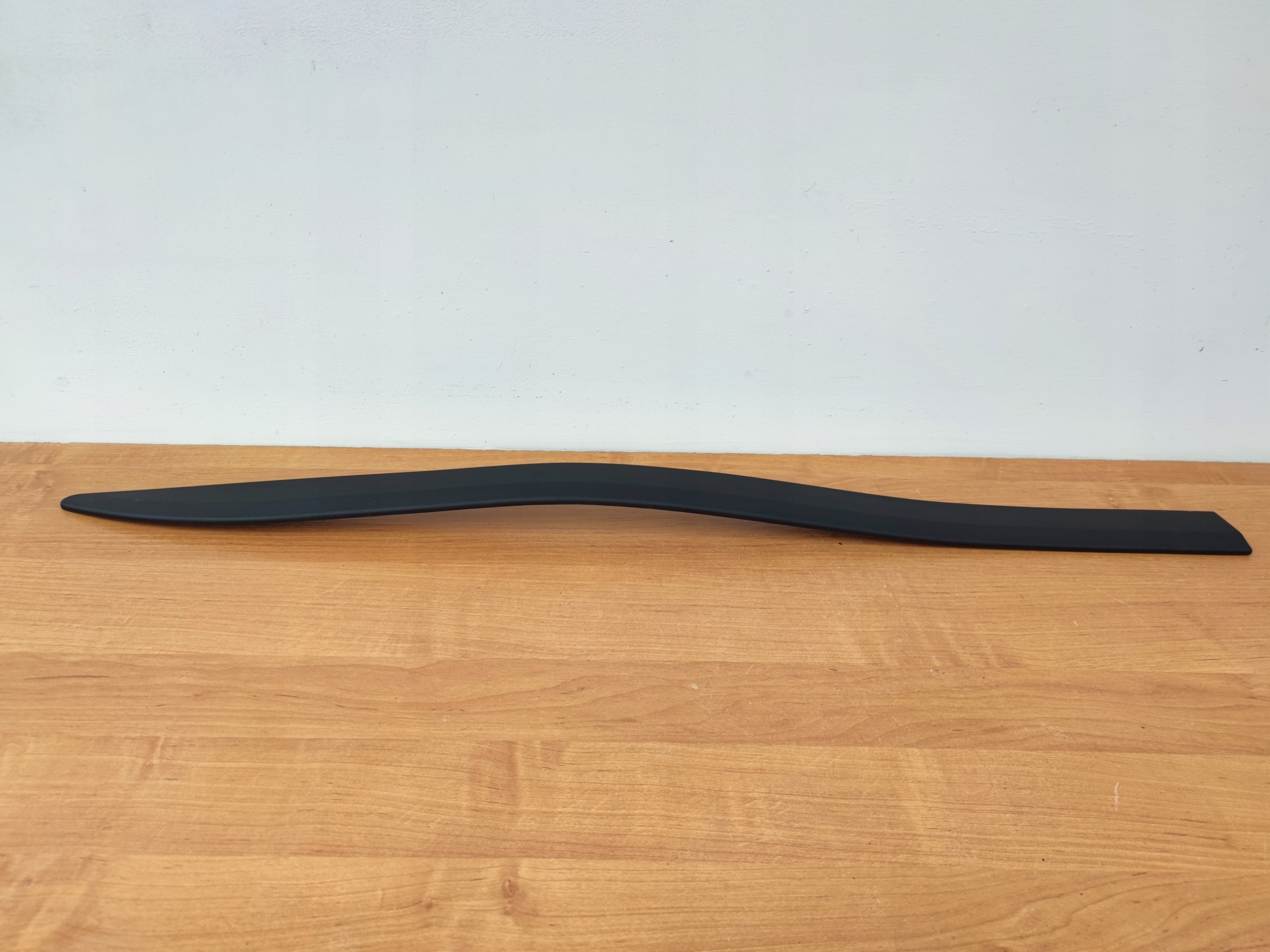 KIA CARENS 4 IV right moulding door front