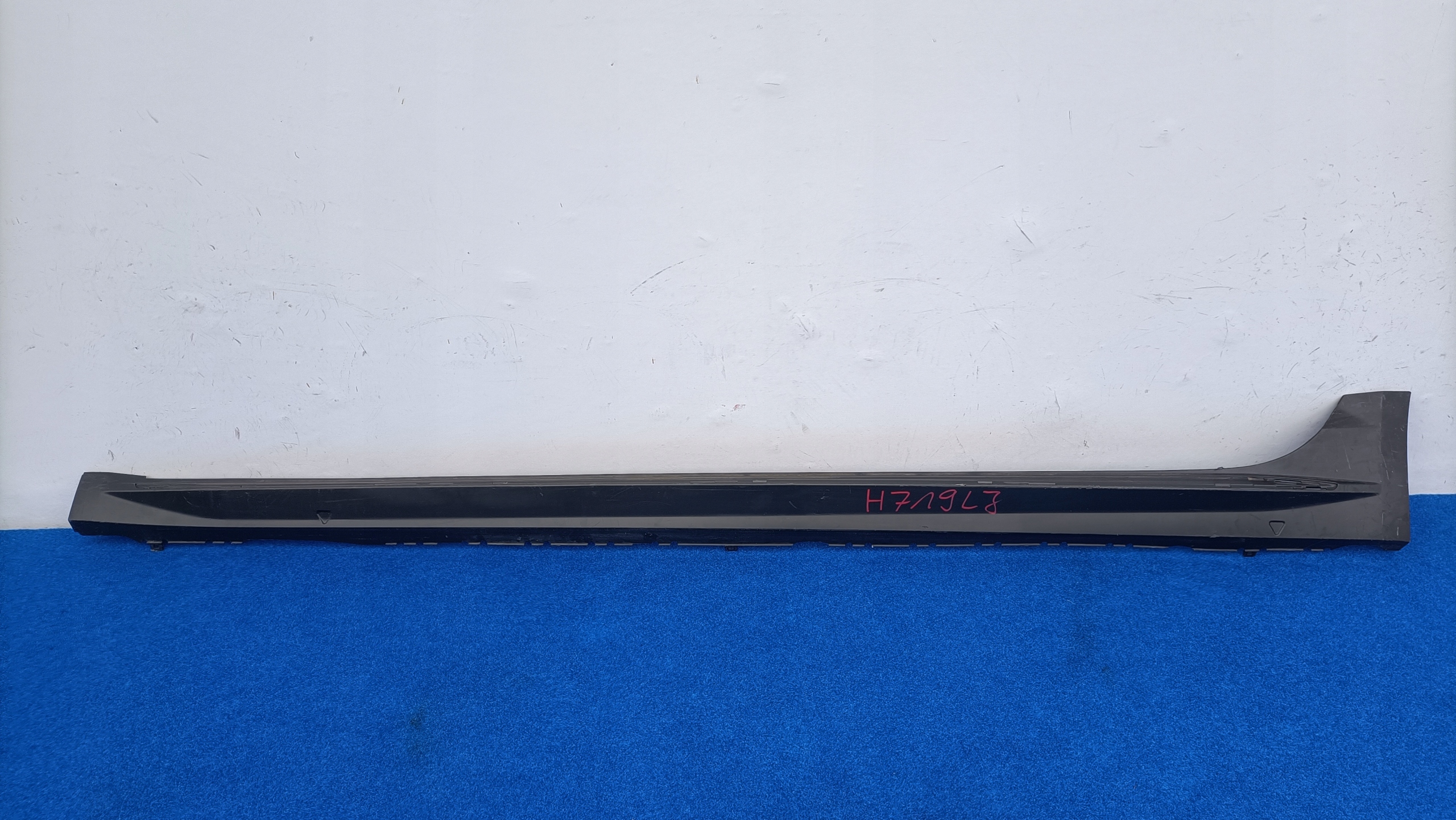 AUDI A4 B9 ALLROAD left threshold moulding threshold left 8W9853855E H719LJ