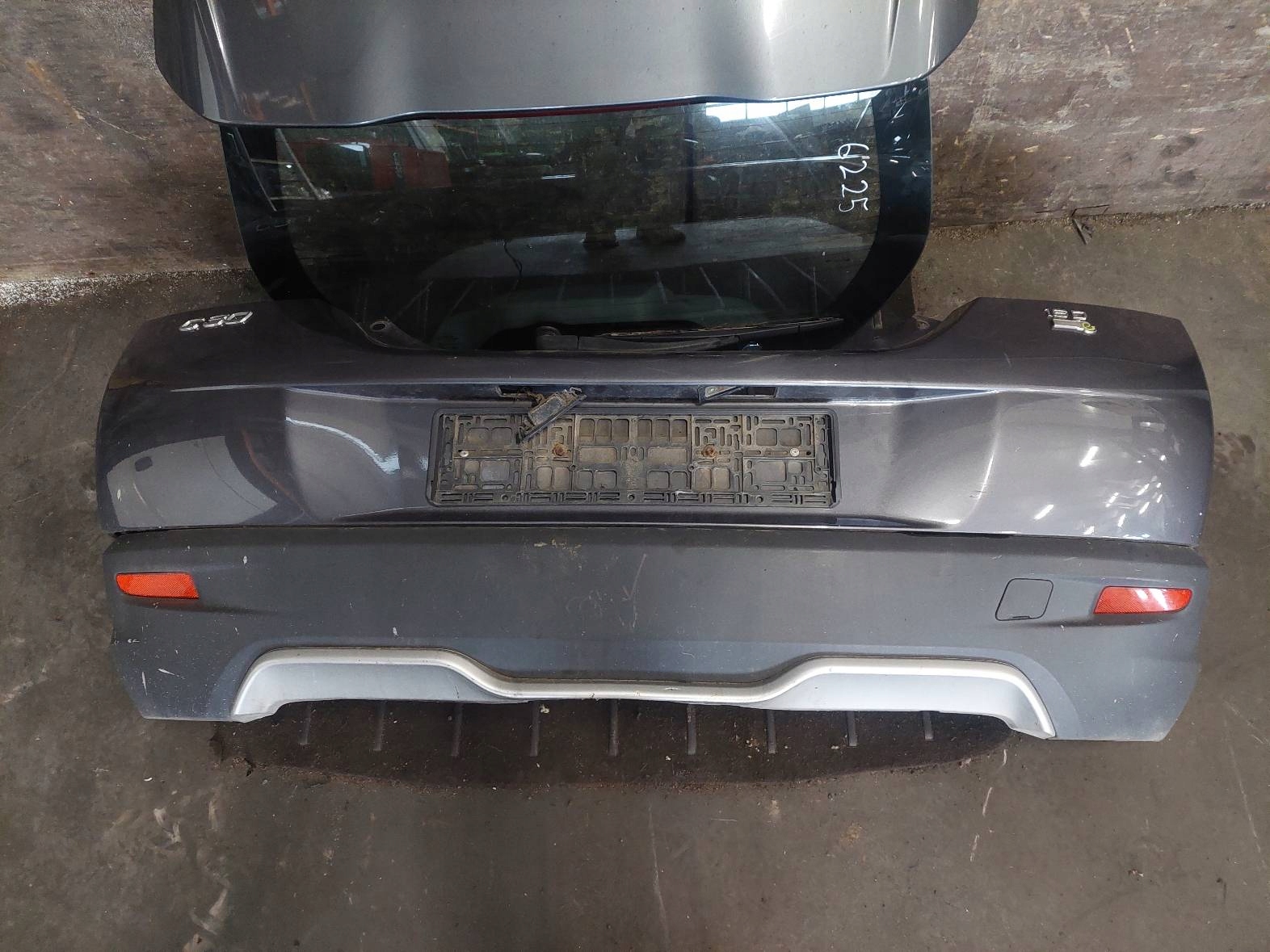 complete rear part trunk door bumper light VOLVO C30 and 455-16