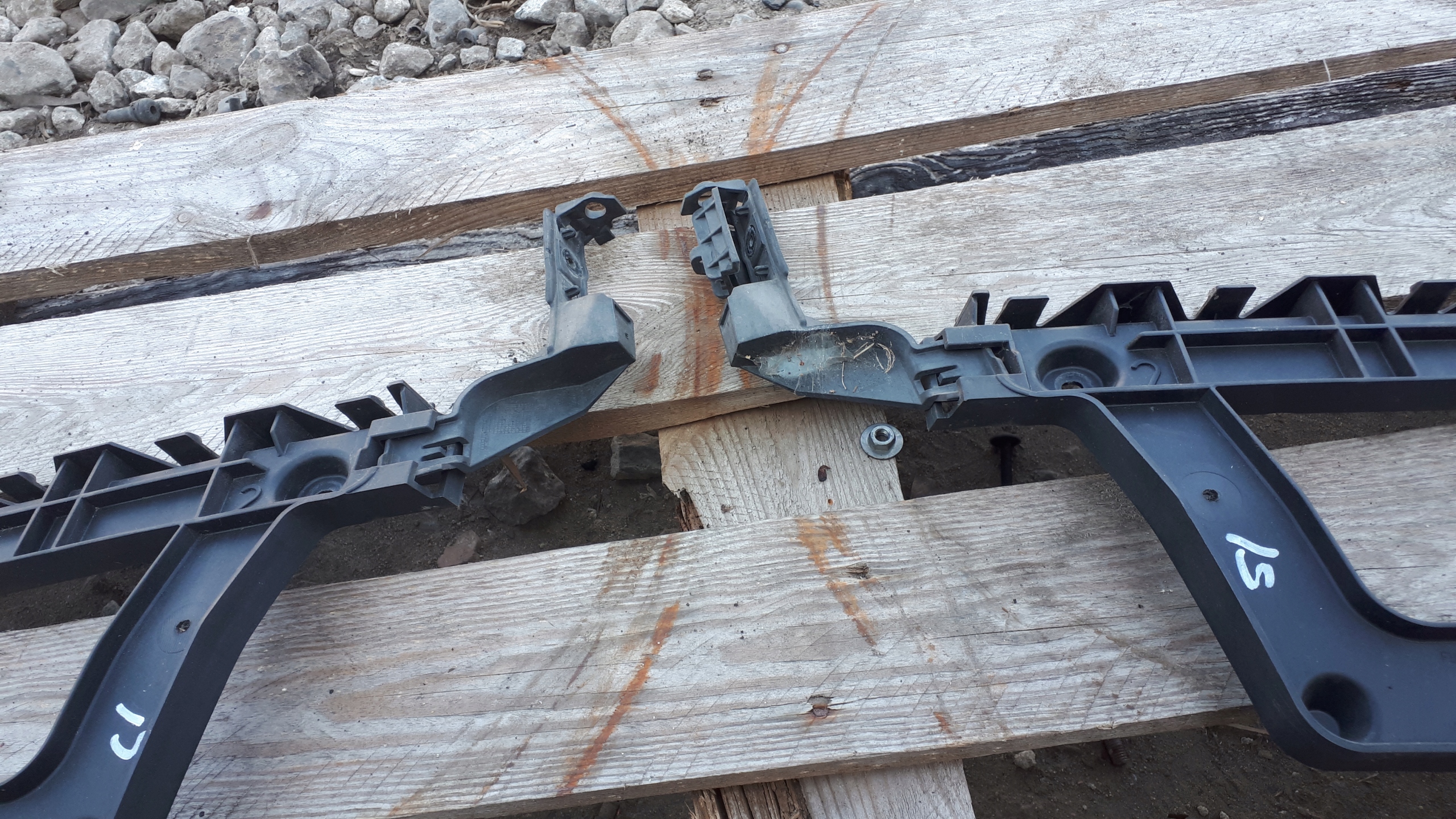 S4 B8 LIFT A4 bumper bracket right left rear part sedan