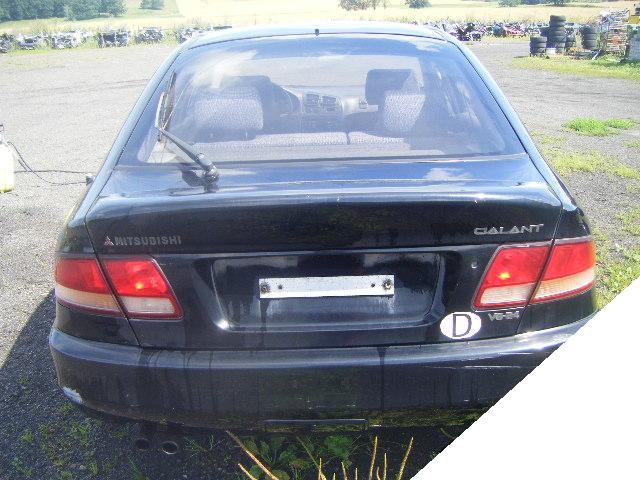 MITSUBISHI GALANT 5D HB 92-96 ZDERZAK TYLNY TYŁ