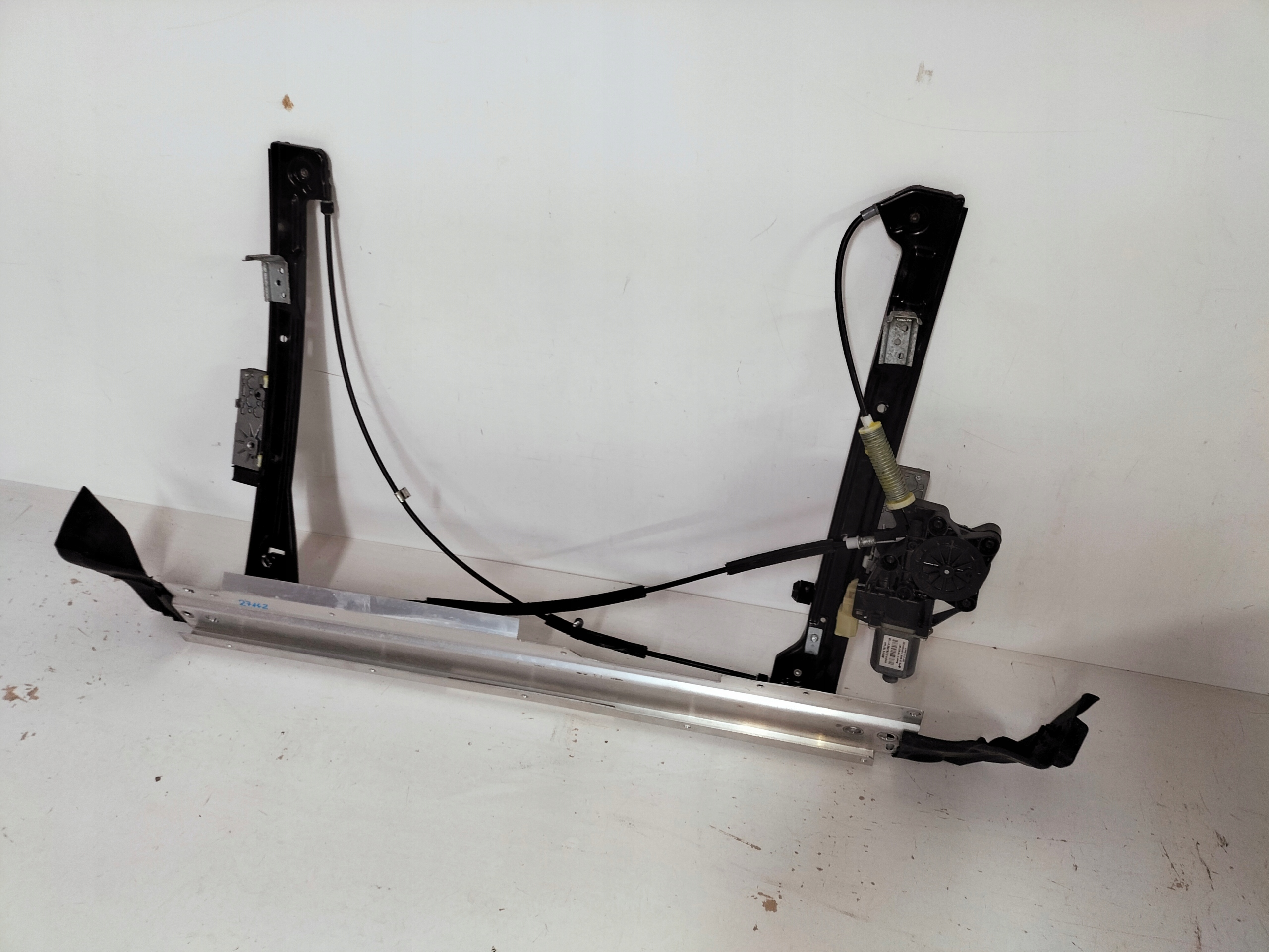 window regulator right MINI COOPER R55 R56 06