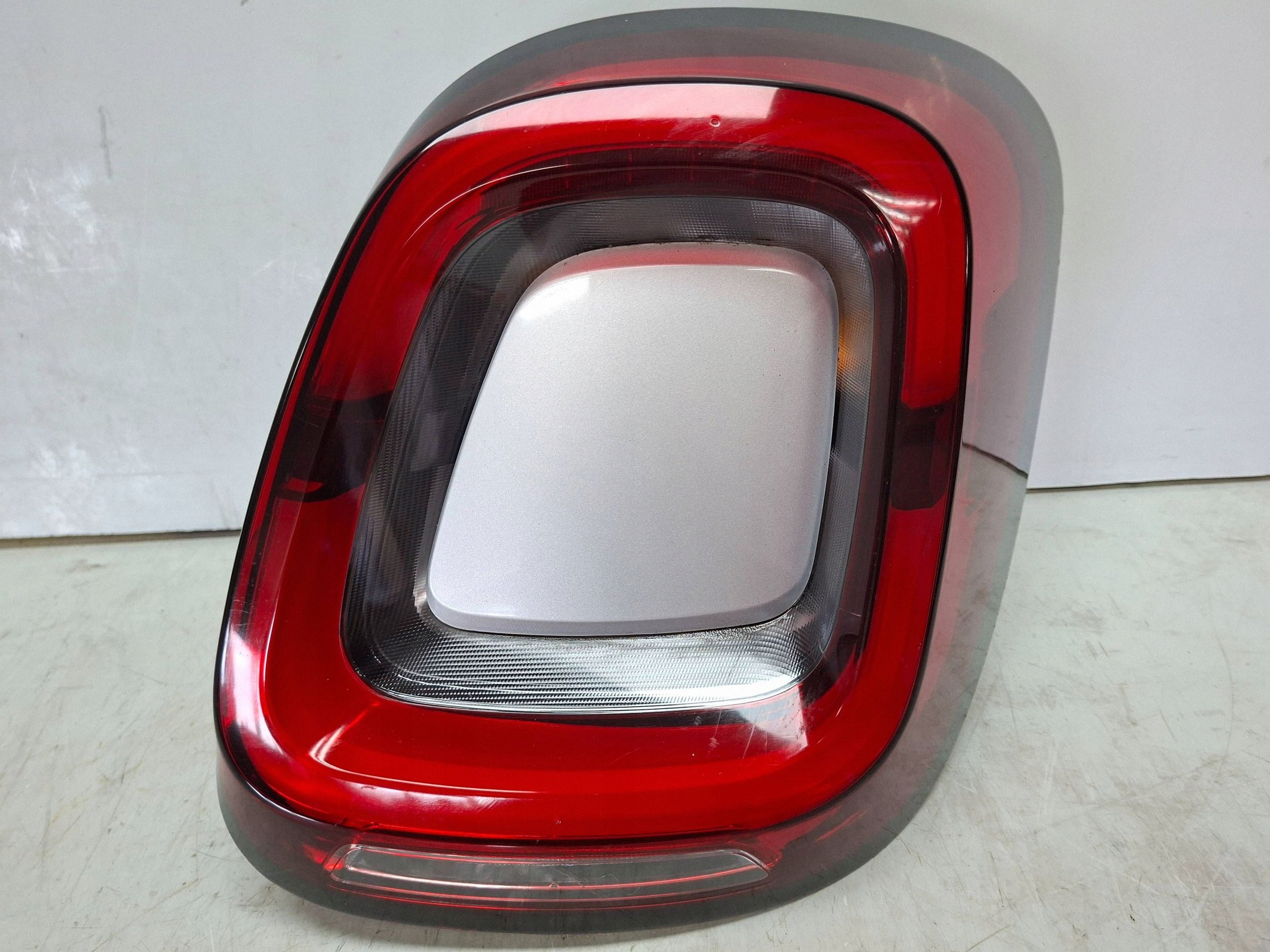 light rear right 52092111 FIAT 500X LIFT 2018