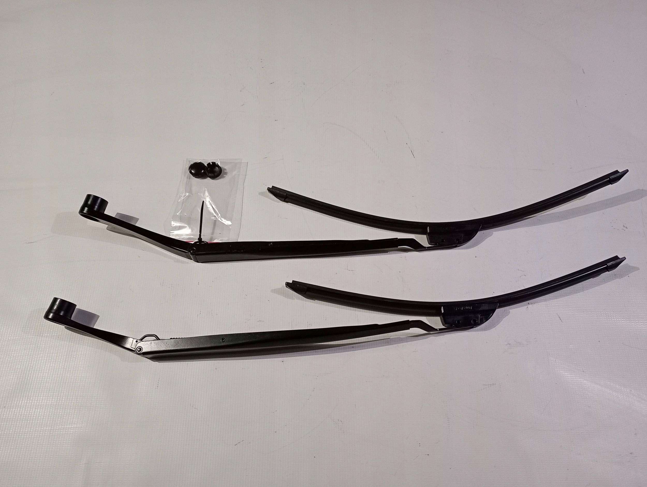 wiper arm zaslepki komplet Dodge Charger 2011-2014