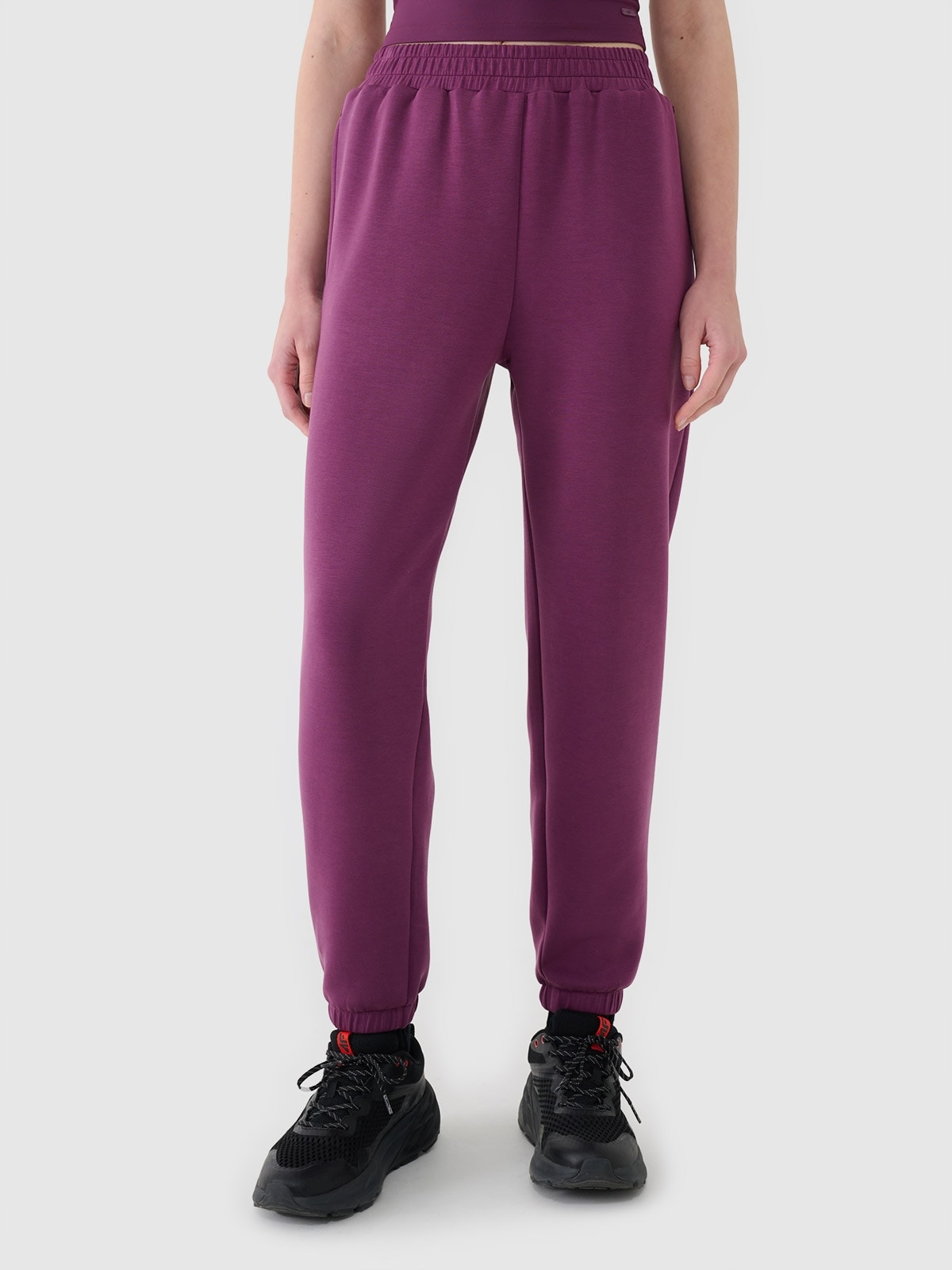 Spodnie Dresowe Damskie 4F Sportowe Dresy z Modalem Joggery F1010-50S-M