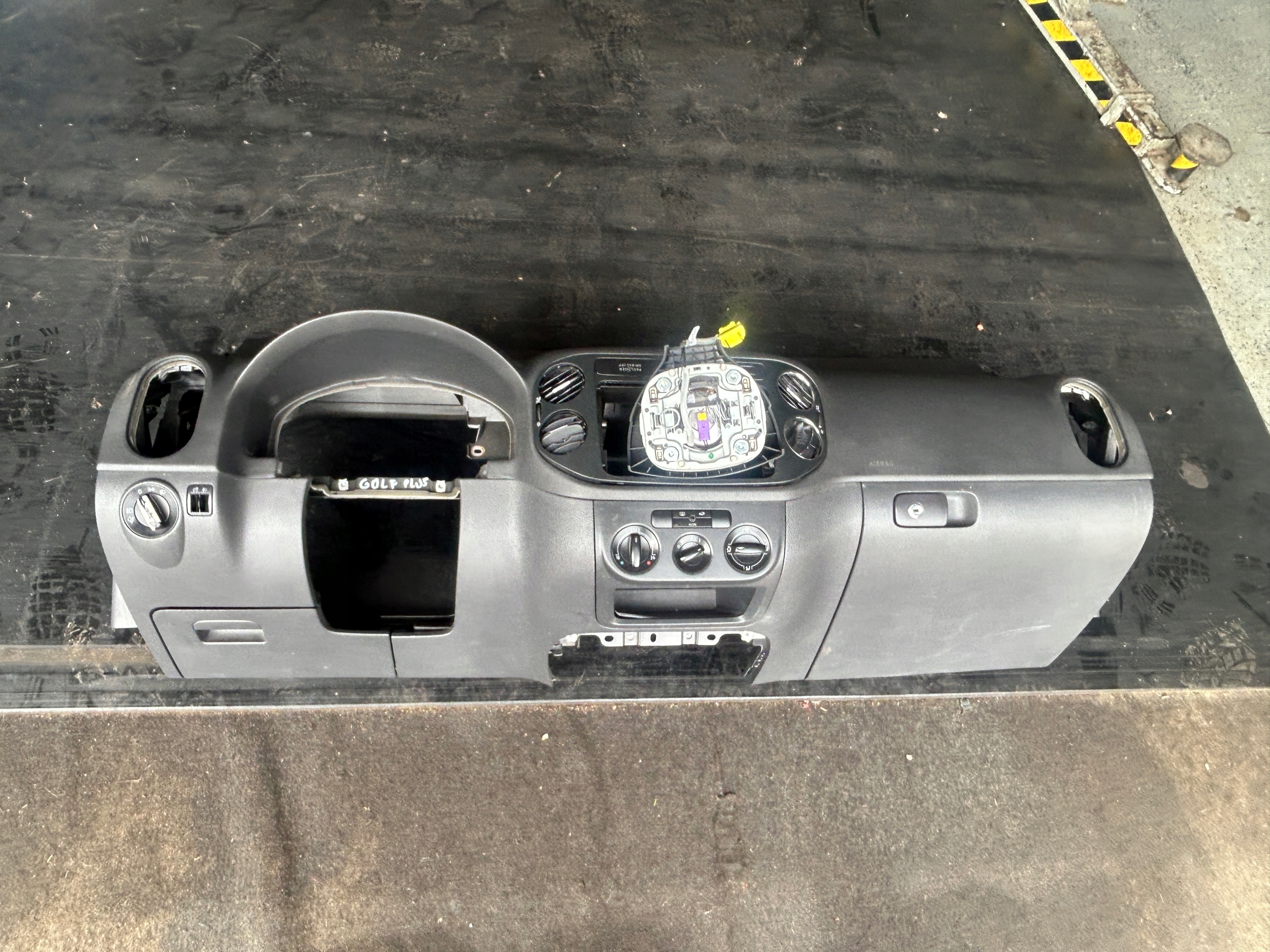 VW GOLF V plus console dashboard instrument panel AIR BAG original EUROPA
