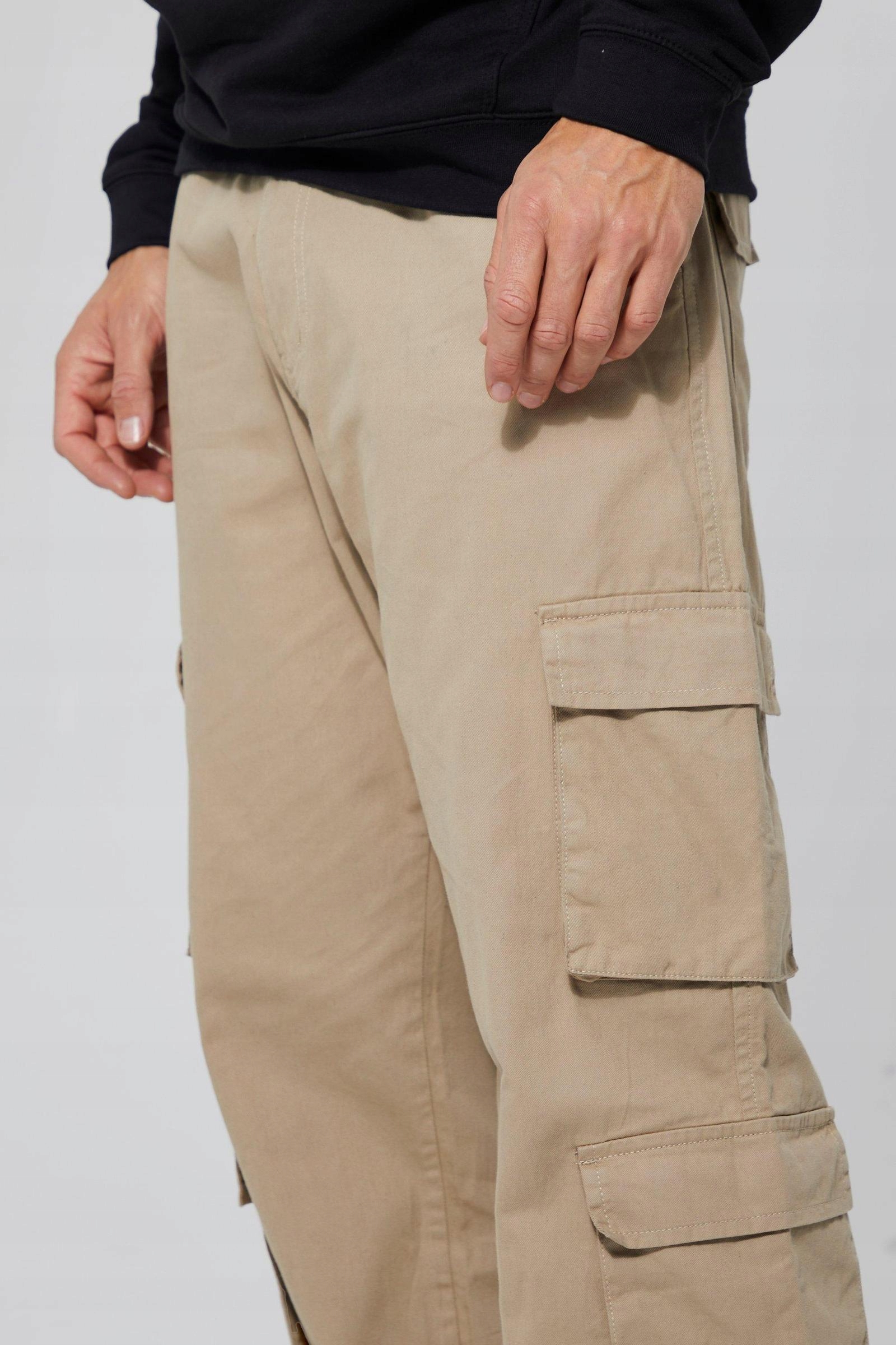 BOOHOOMAN SPODNIE BOJÓWKI CASUAL UKY XXJ__W36 Marka Boohoo