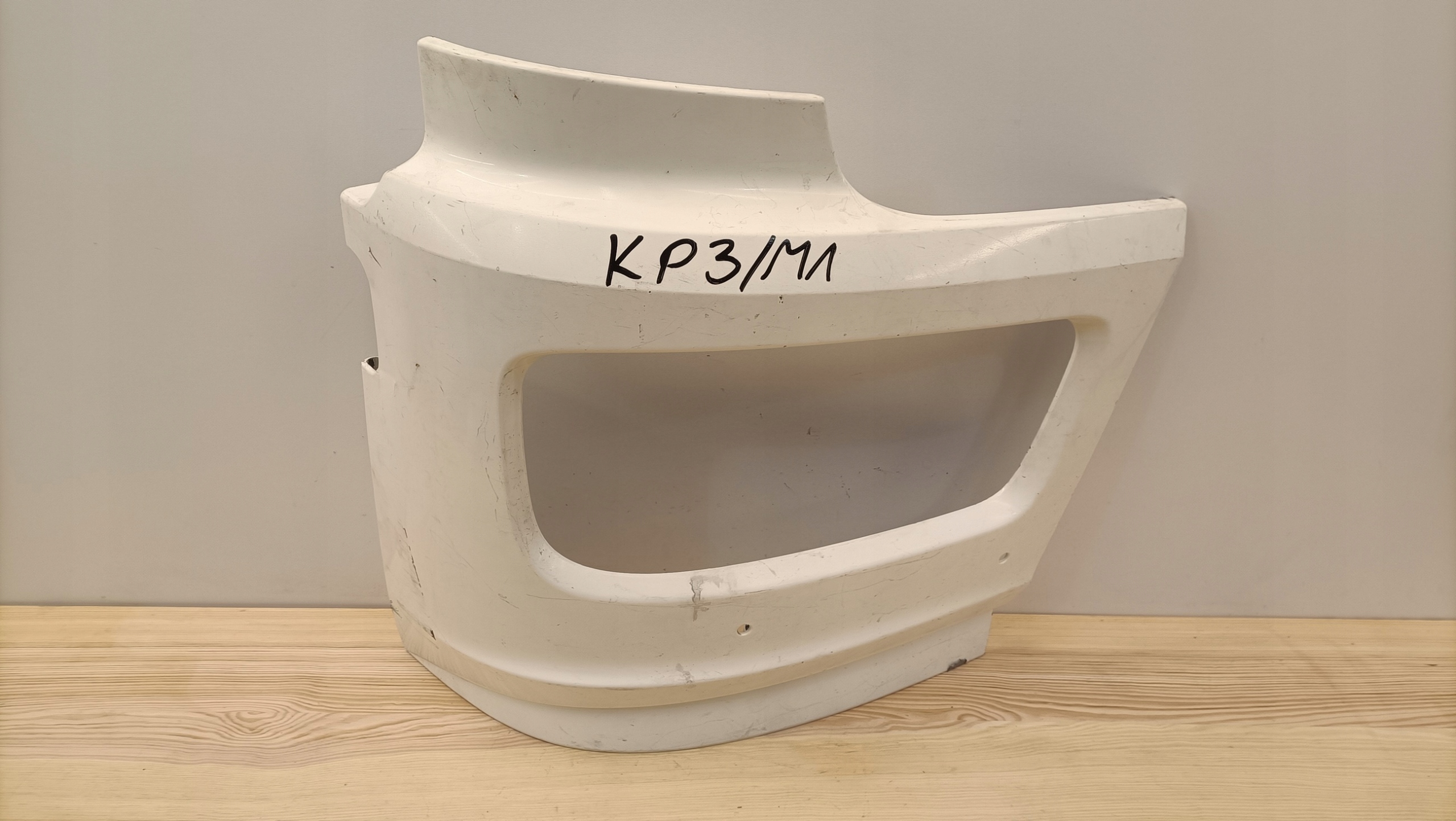 MERCEDES ATEGO 3 III right bumper front OKULAR corner 13R+ KP3/M1