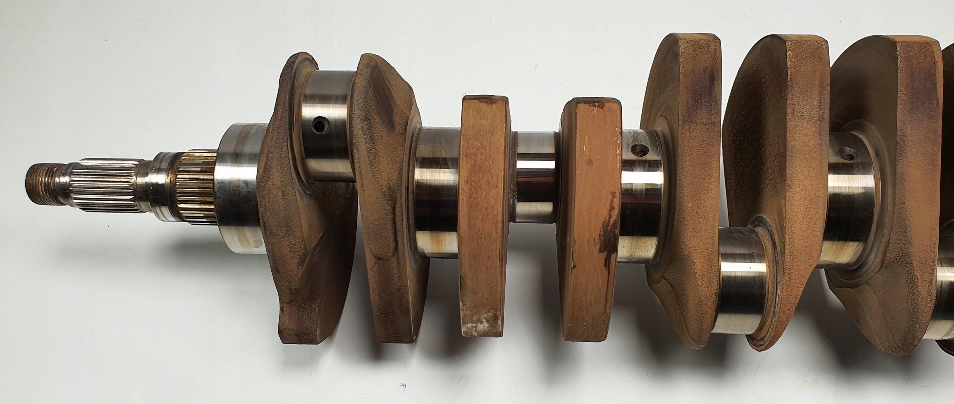 WAŁ KORBOWY VOLVO 940 960 3.0 B6304F Typ samochodu Samochody osobowe