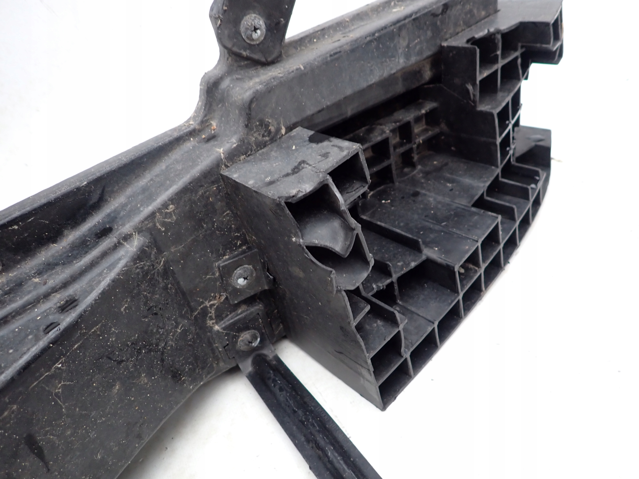 HYUNDAI IX20 bumper support rear part pillar