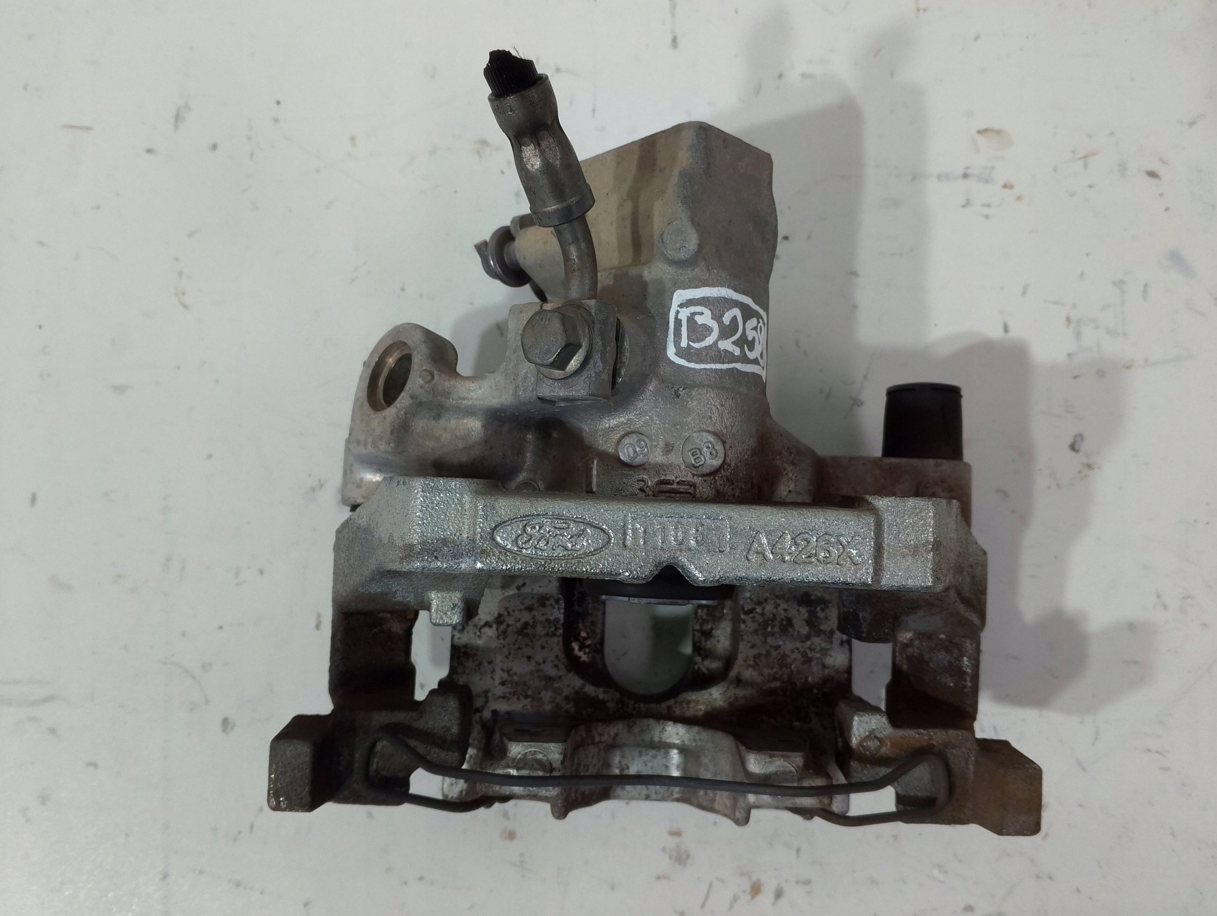 Ford Fiesta MK8 caliper brake rear right H1BC2552A (B258)
