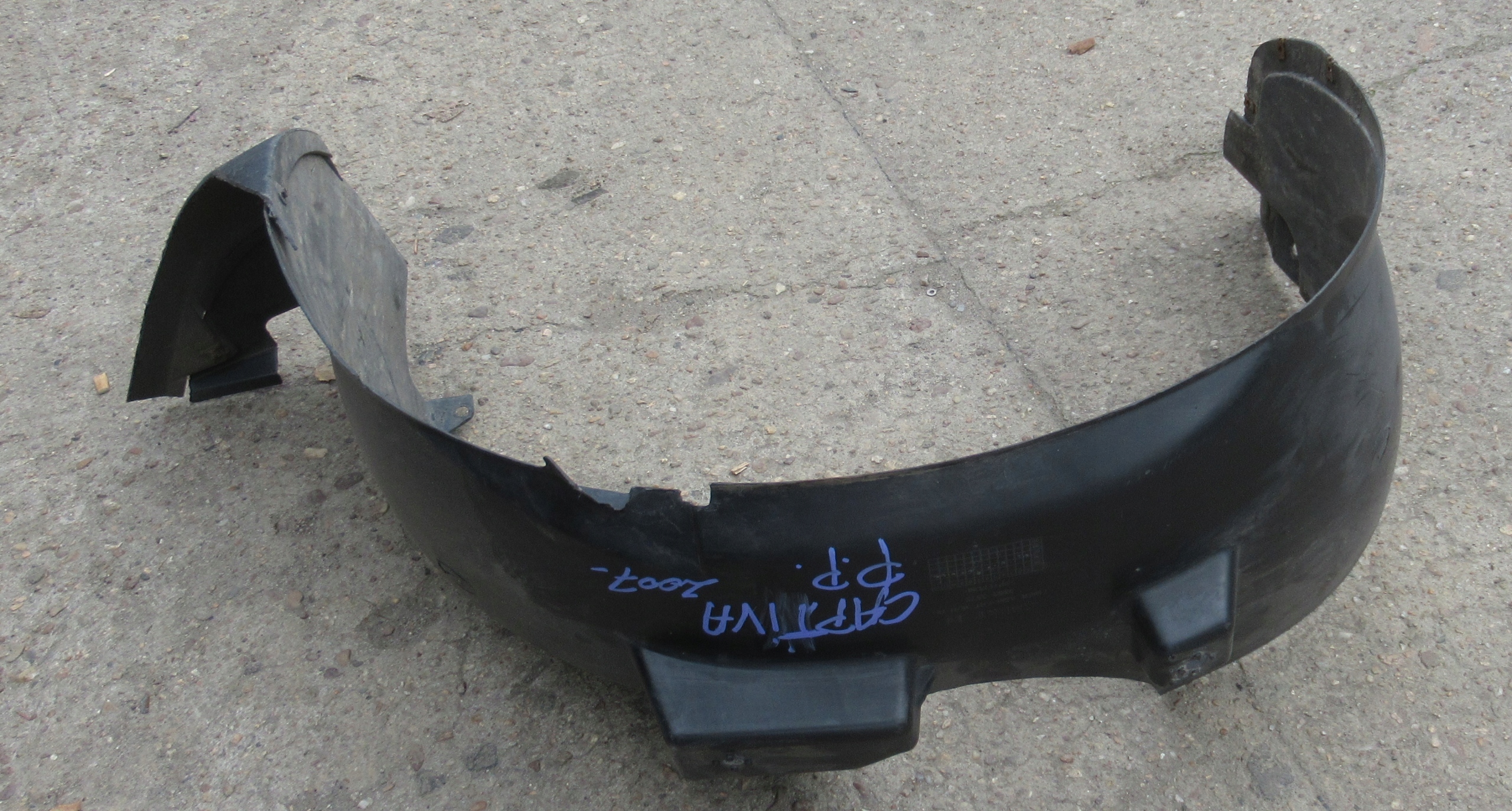 CHEVROLET CAPTIVA 07R mudguard right front