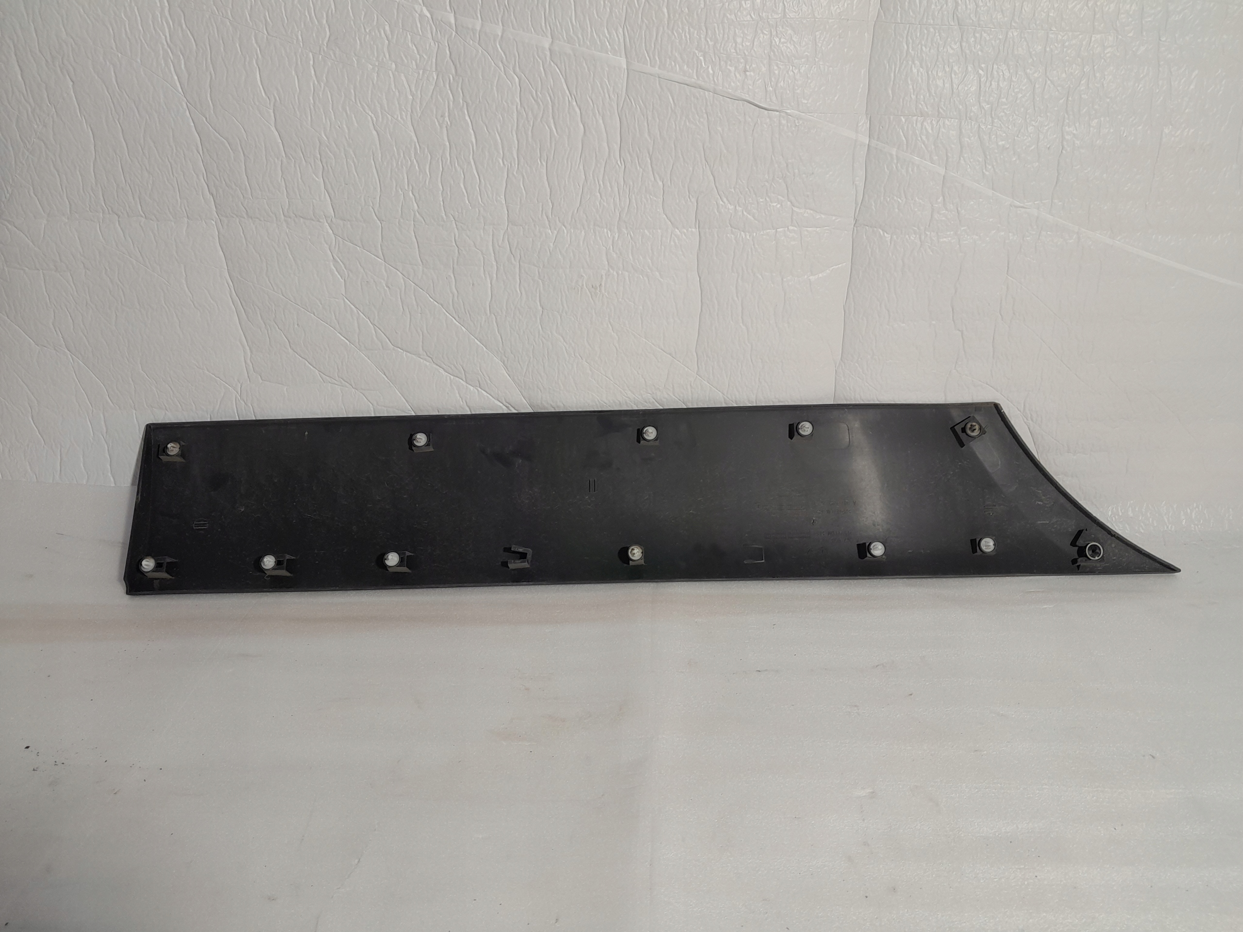 MERCEDES SPRINTER 907 LISTWA BOCZNA LEWY TYŁ A9076905500 Producent części Mercedes-Benz OE