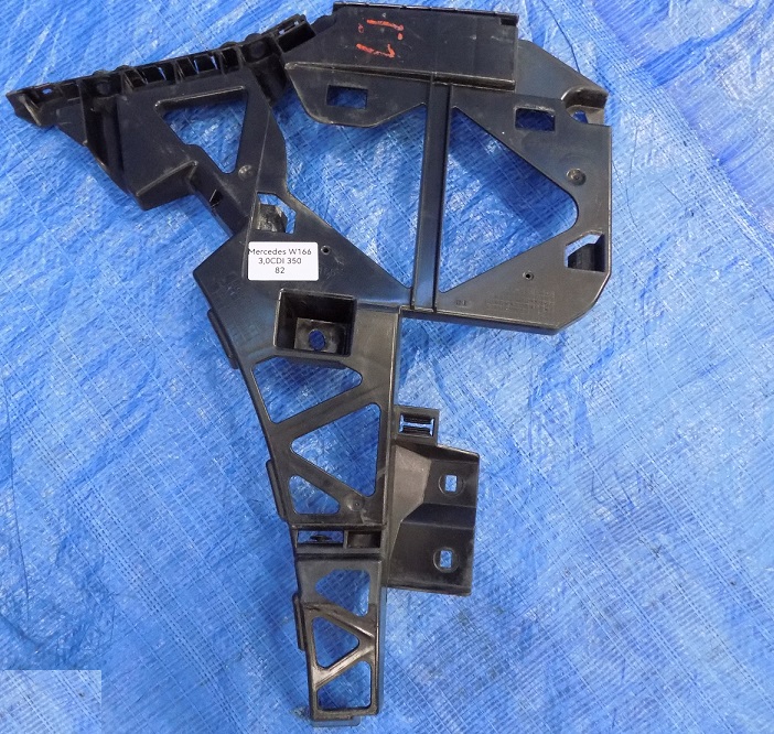 bumper bracket left rear part MERCEDES ML W166 13R