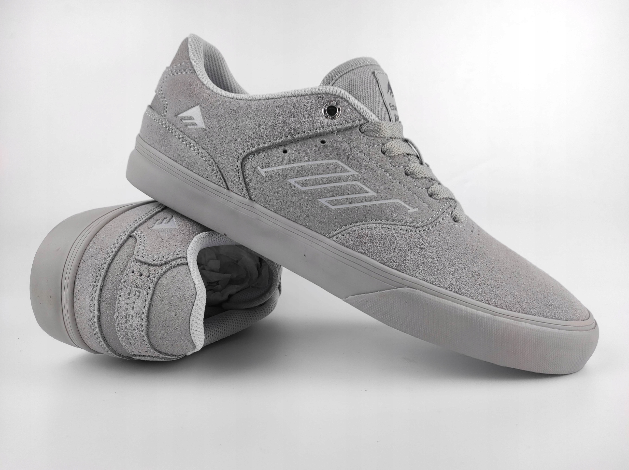 85 Pánské Boty Emerica The Reynolds Low Vulc Grey 6102000096-020, velikost 42