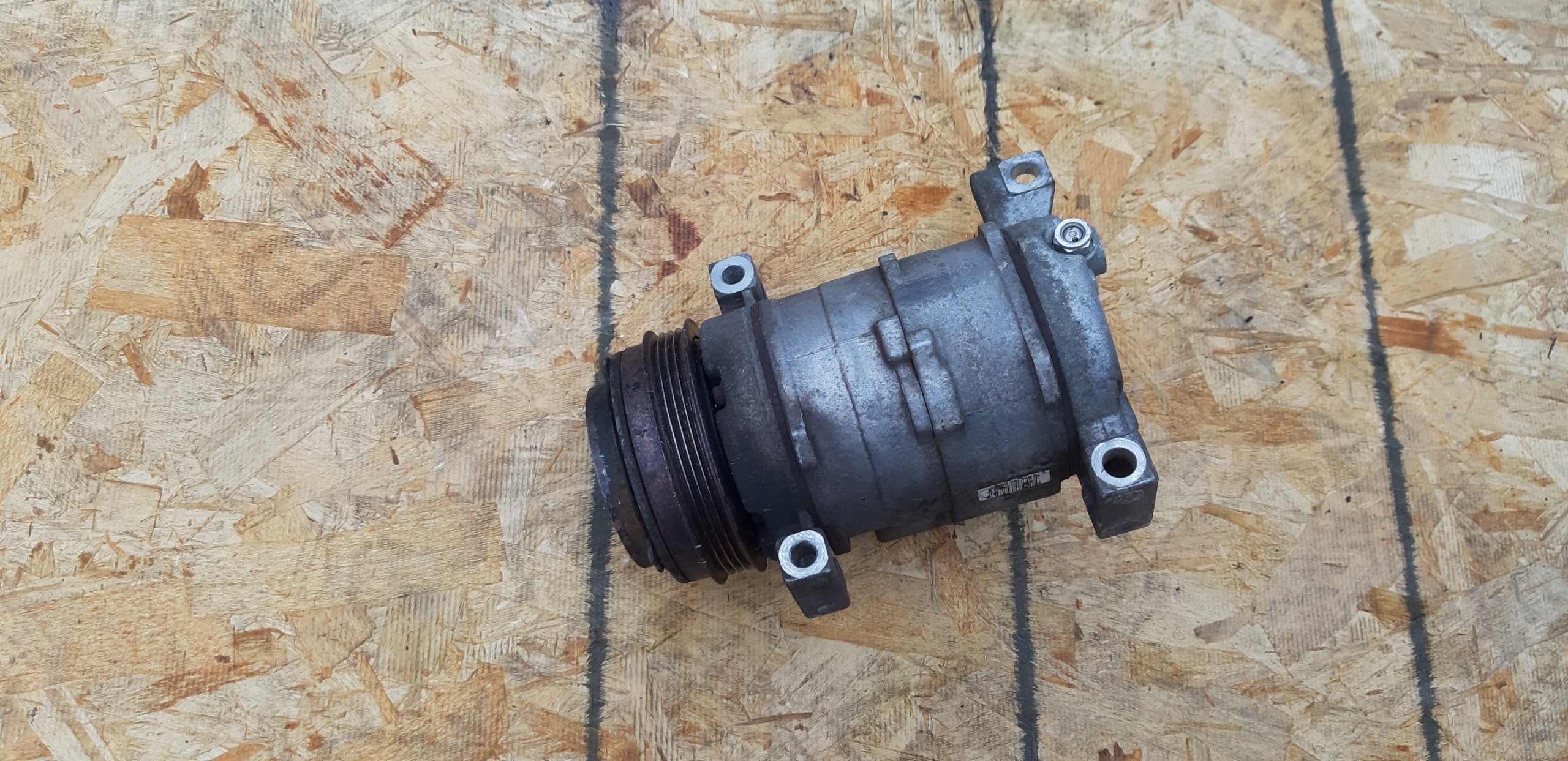 компрессор кондиционера SILVERADO GMC SIERRA