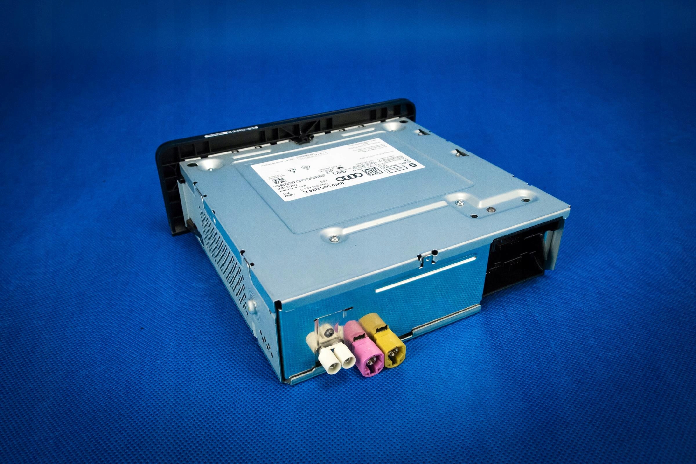 control unit Audi Multimedia Audi A4 A5 Q5 8W0035824C