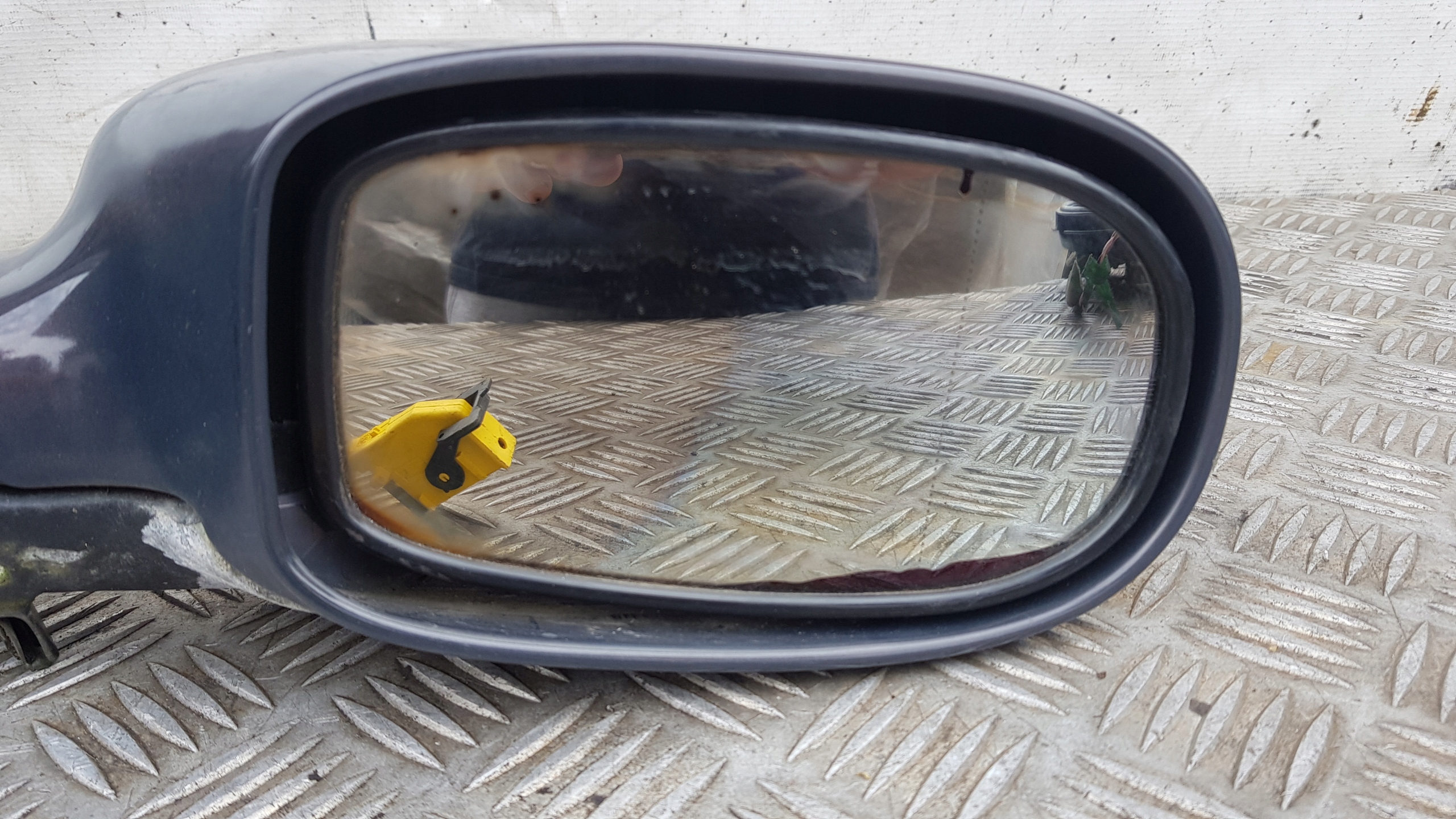 LANCIA THESIS spiegel rechts vorne