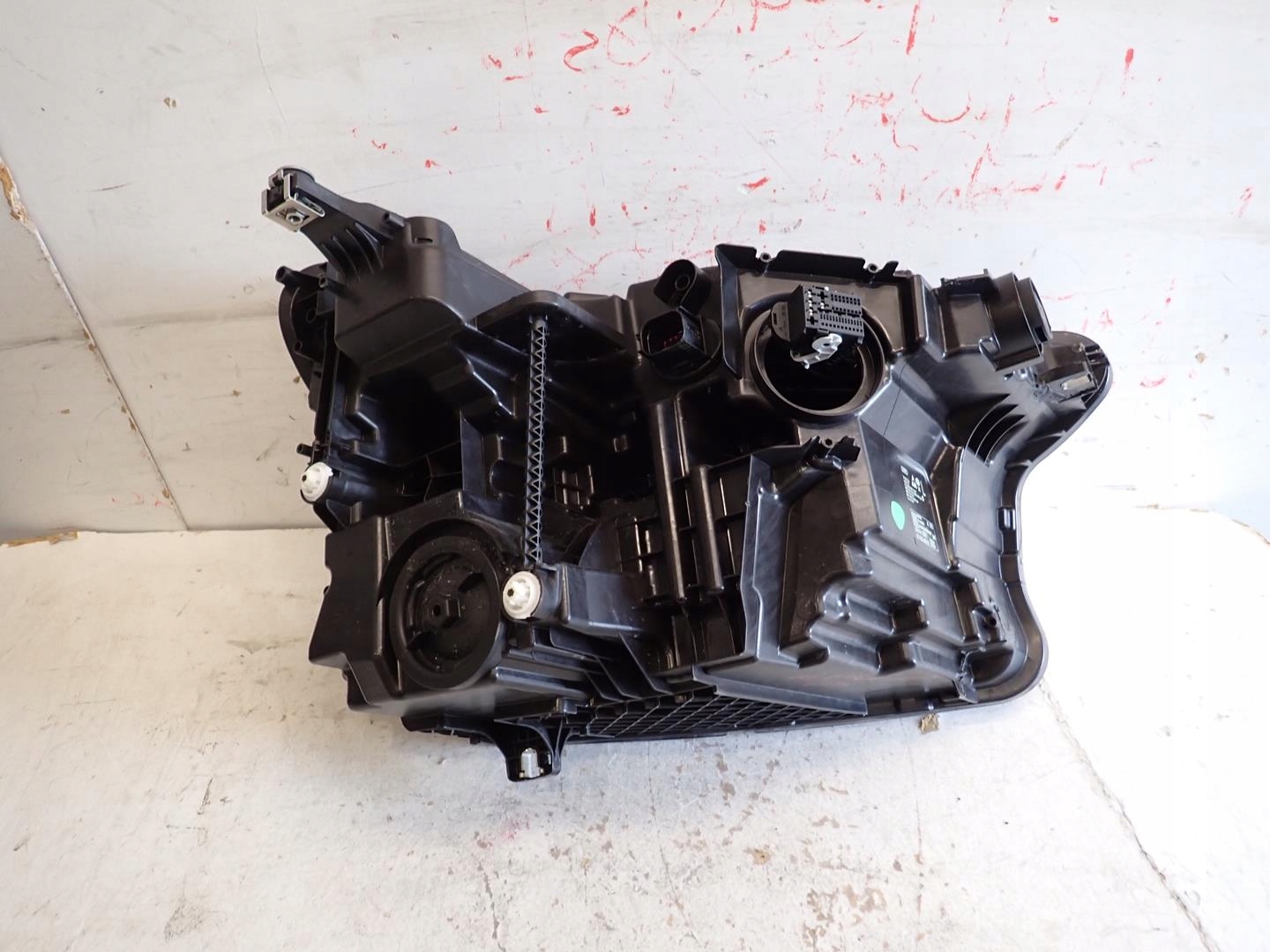 light front front left AUDI Q6 E-TRON FULL LED 85H941039H