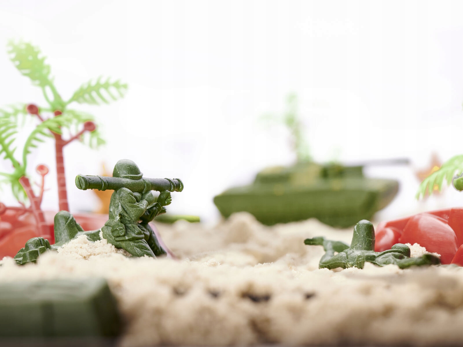 Plastikowe żołnierzyki z bazą wojskową 307 el.3+ Typ zestaw