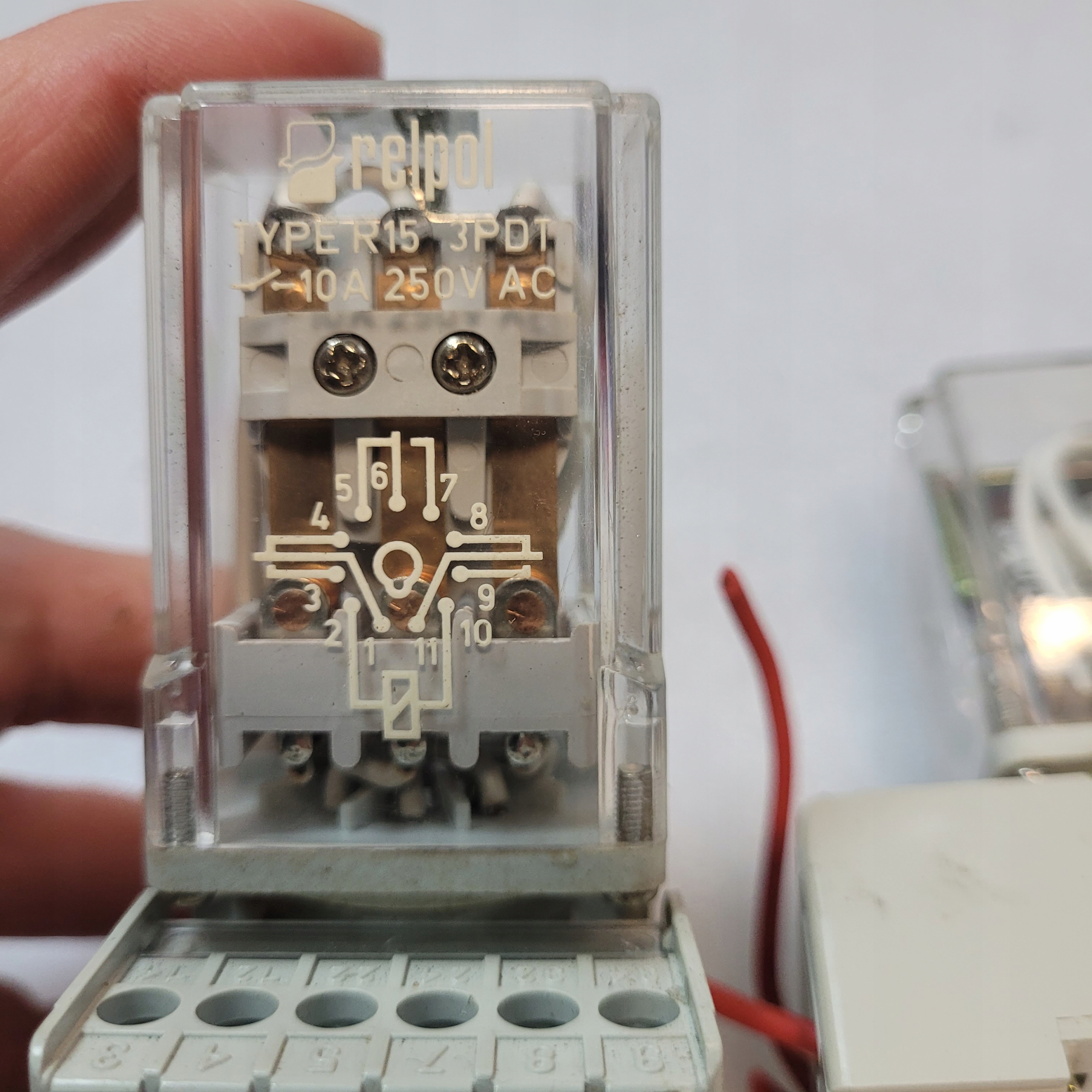 Przekaźnik Relpol R15 3PDT 10A 250V AC Producent Inna