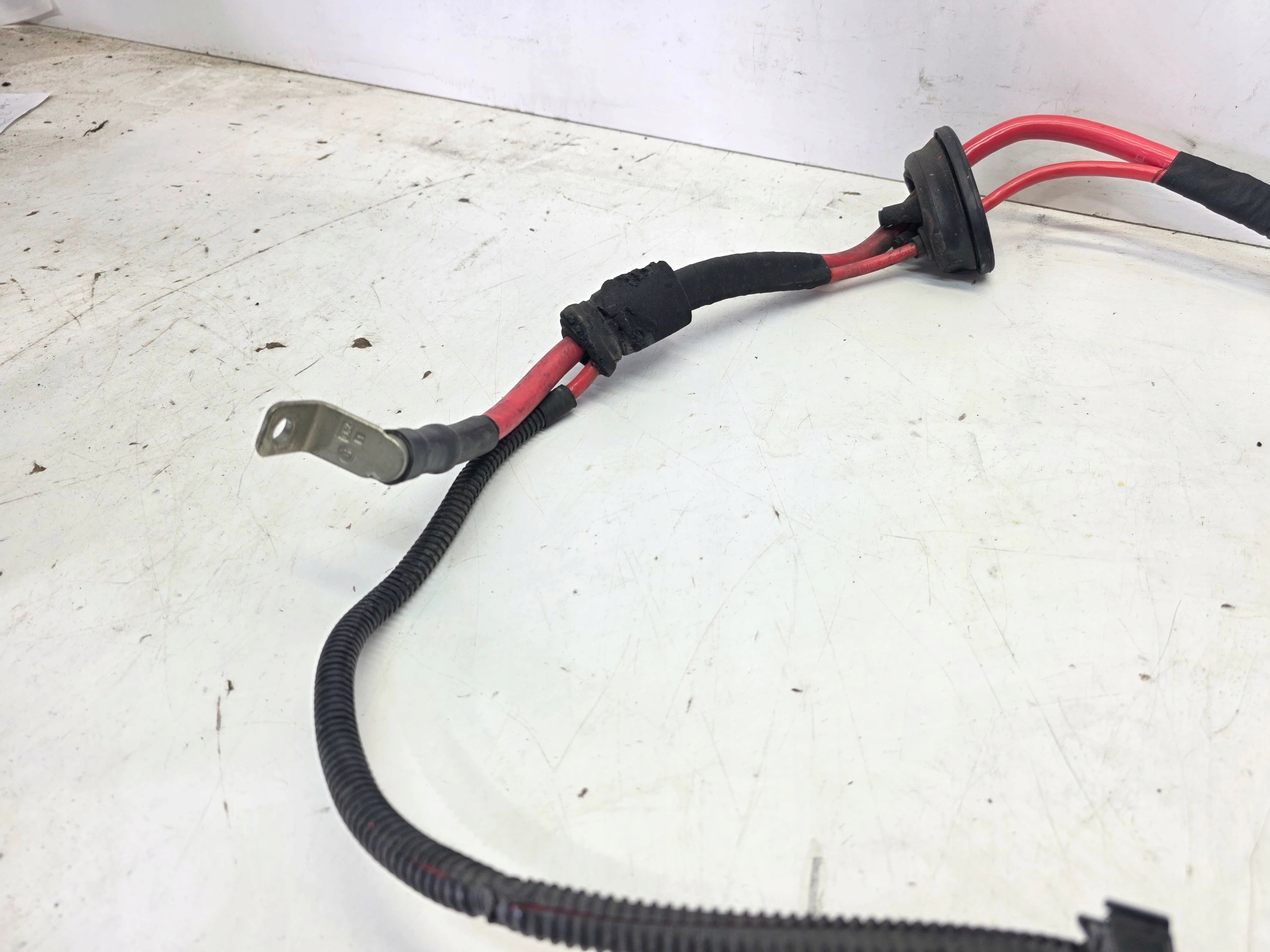 wiring terminal plus AUDI Q7 4M 4M0971225AT
