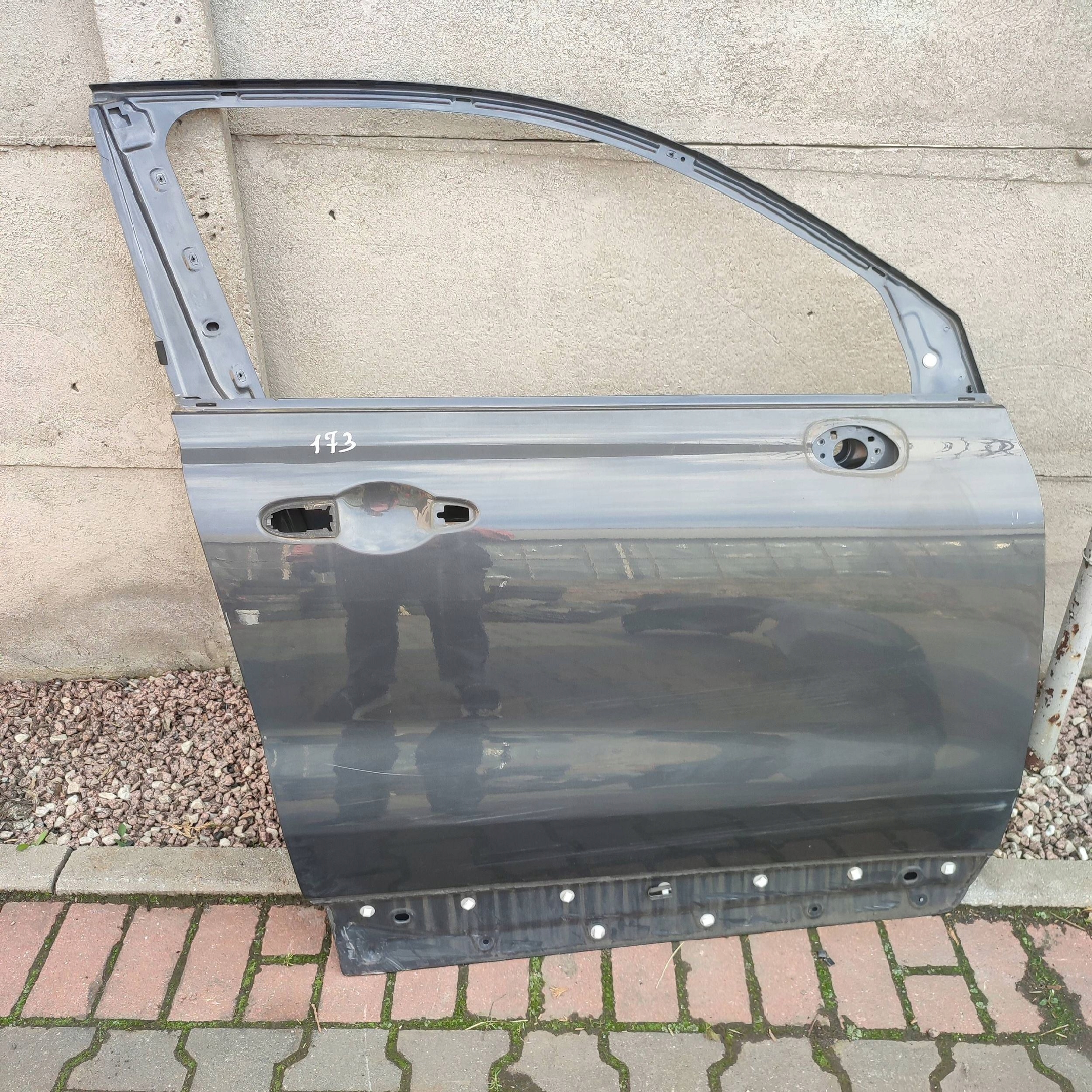 door front front side right Fiat 500X