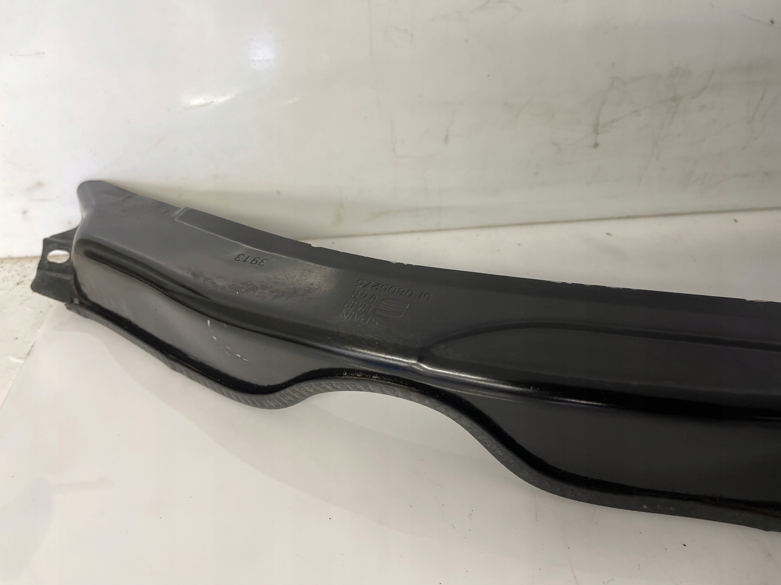 SEAT LEON III HB torpedo lower 5F0805275