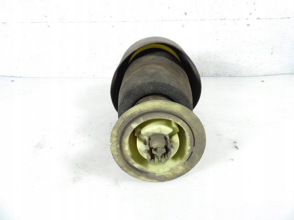 BMW 5 F11 airbag hinten achsträgers