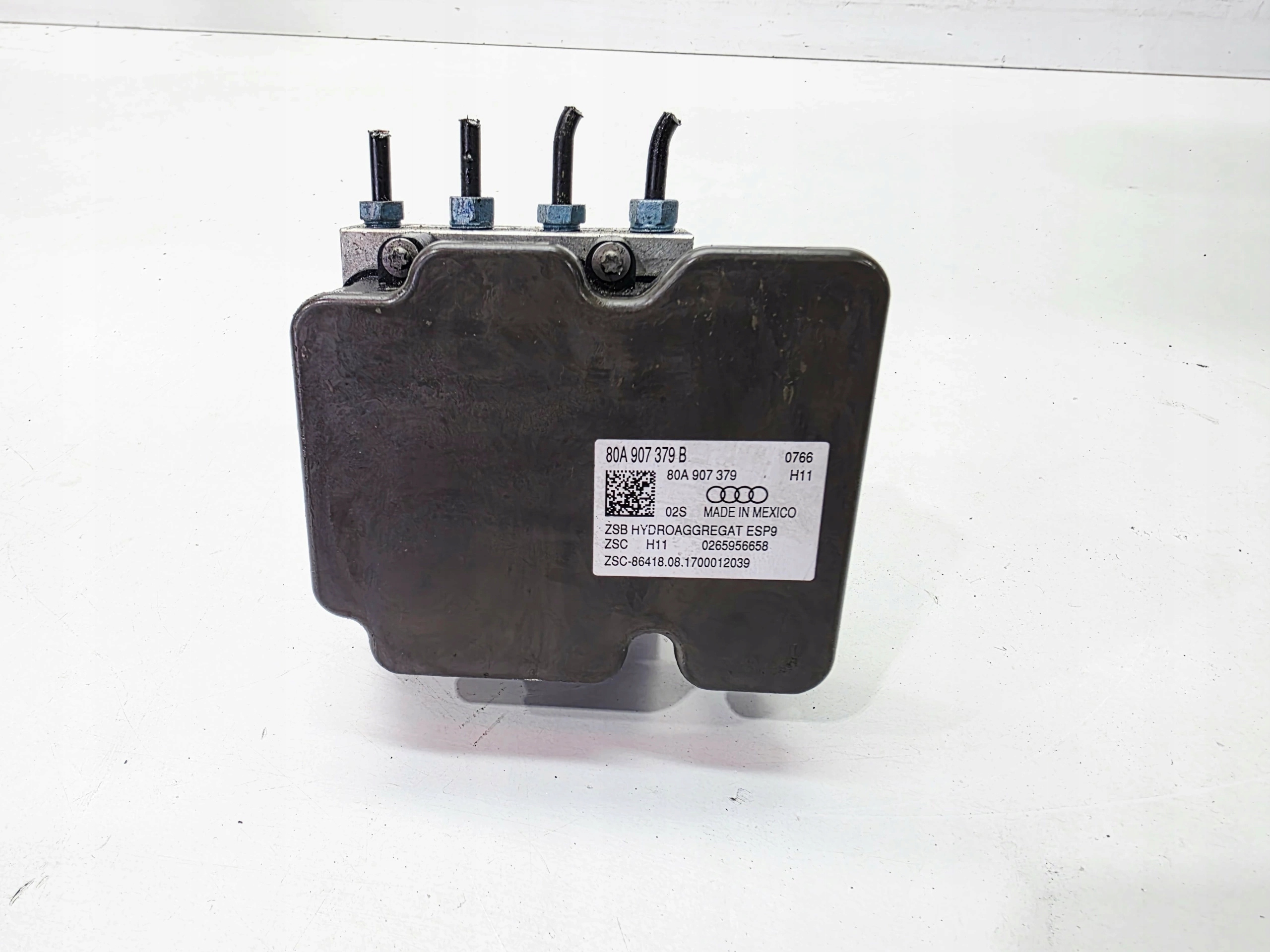 brake booster + control unit ABS ESP AUDI Q5 FY 80A907379B 80A614517B 1/26