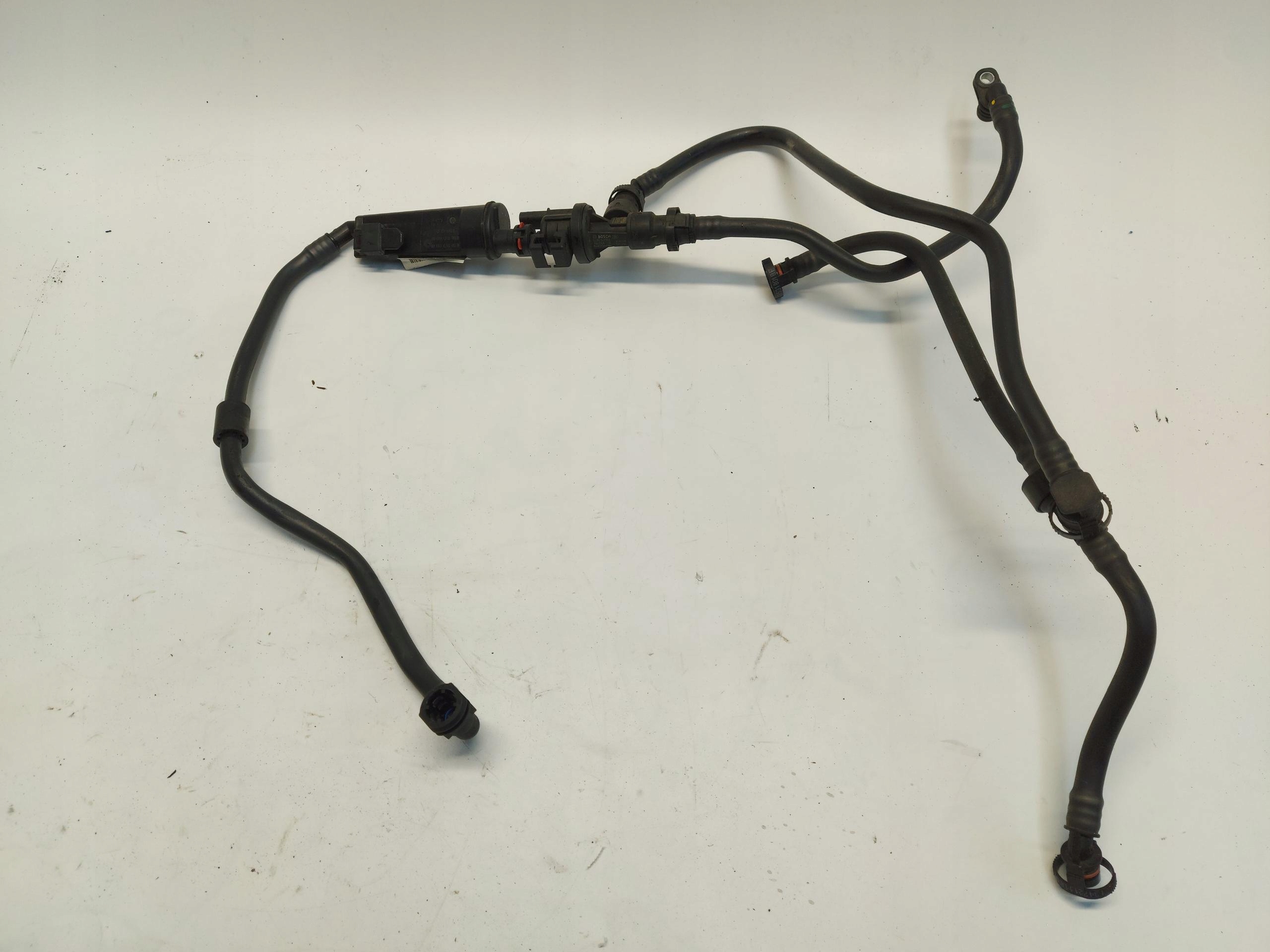 BMW G30 530E Sensor ODPOWIETRZAJACY Schlauch 861314103