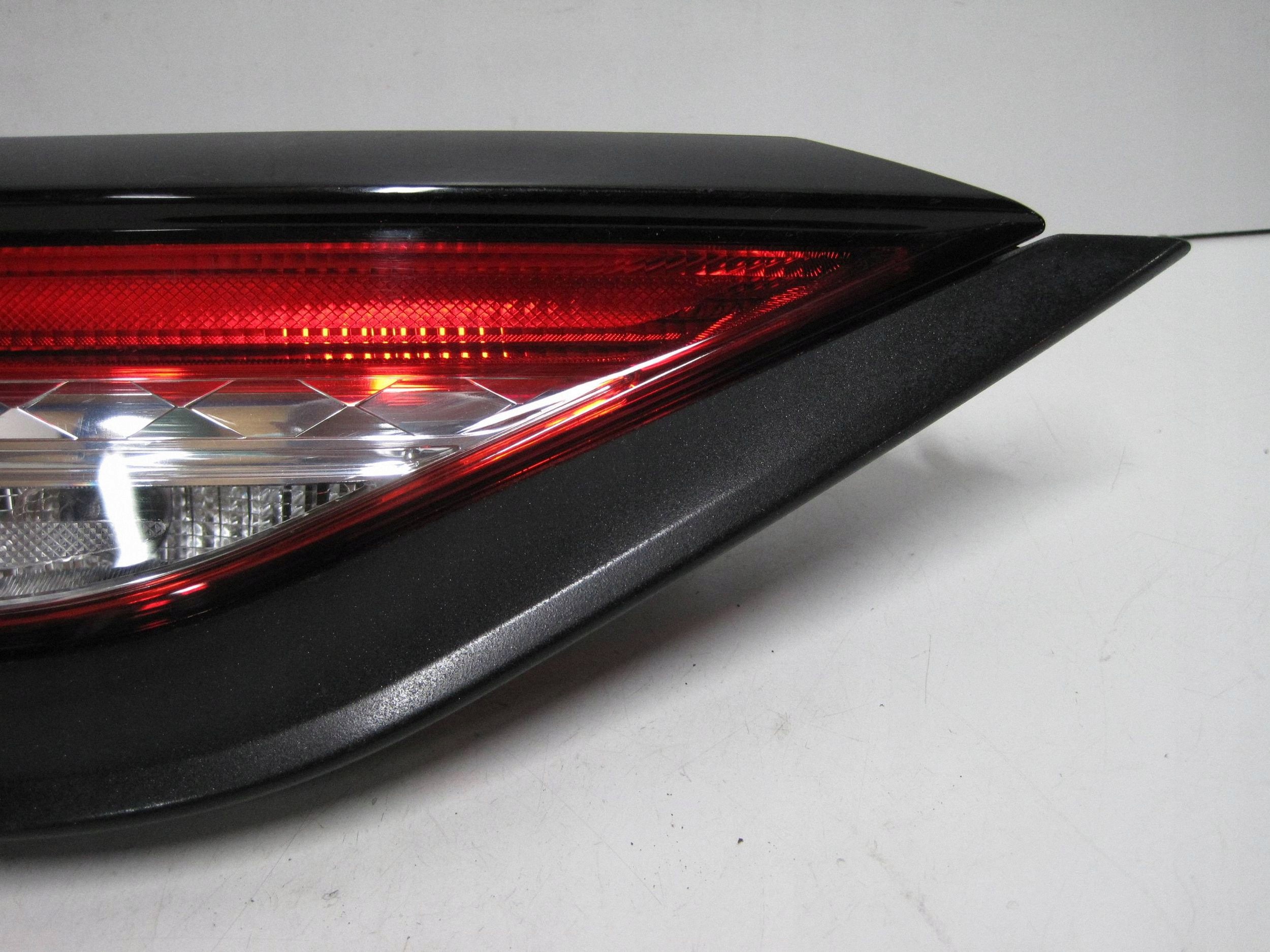 light rear to the bonnet left CITROEN DS3 CROSSBACK 9836711380
