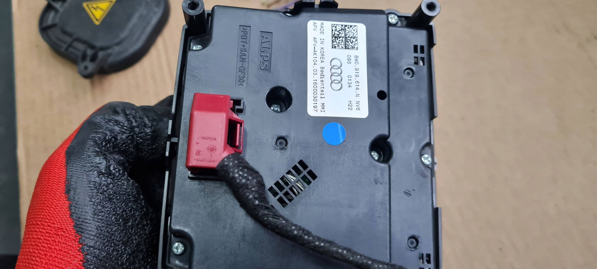 A4 B9 8W control panel MMI 8W0919614N A5 8W