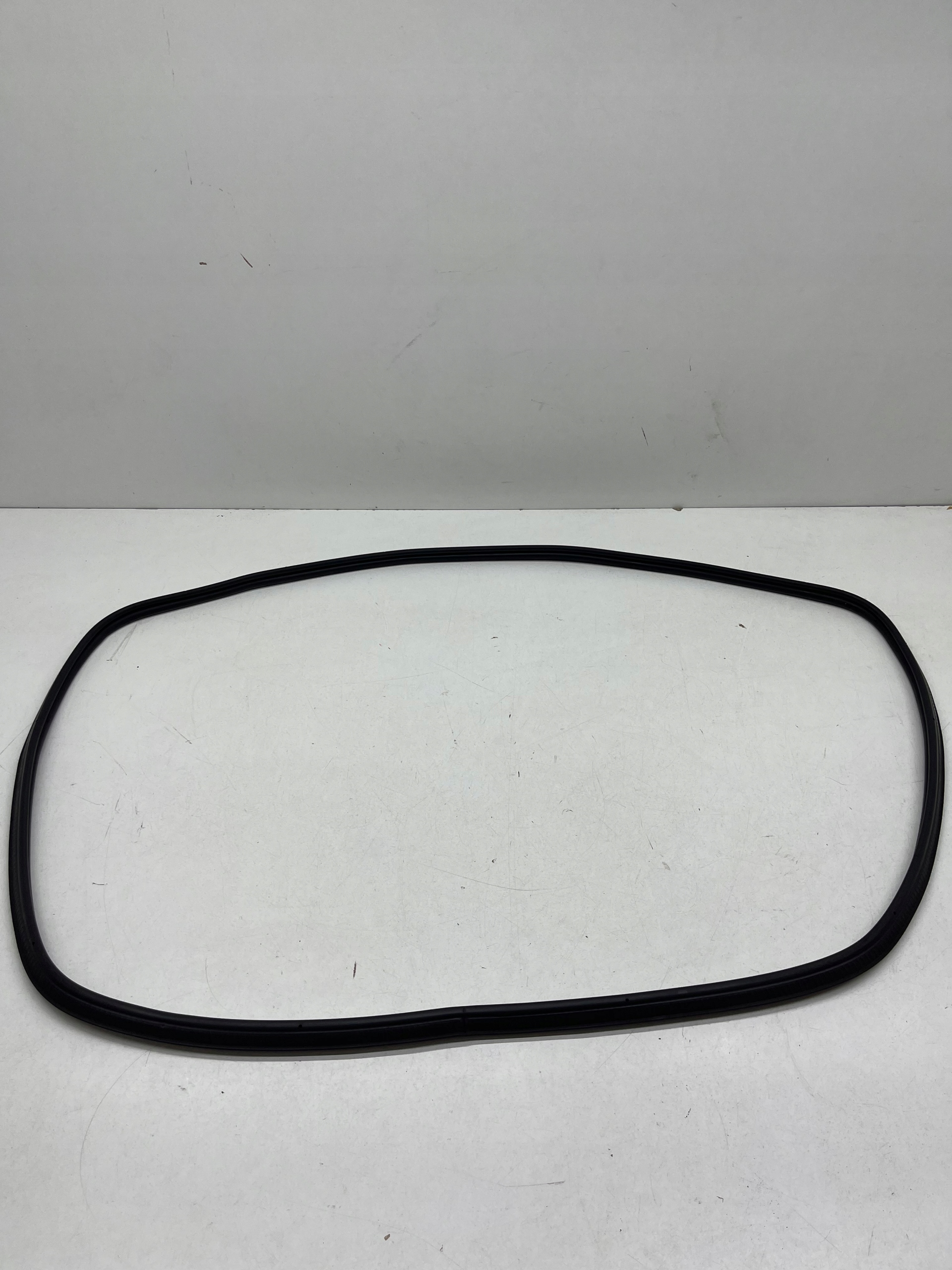 AUDI A6 C7 sedan gasket bonnet pokrywy boot