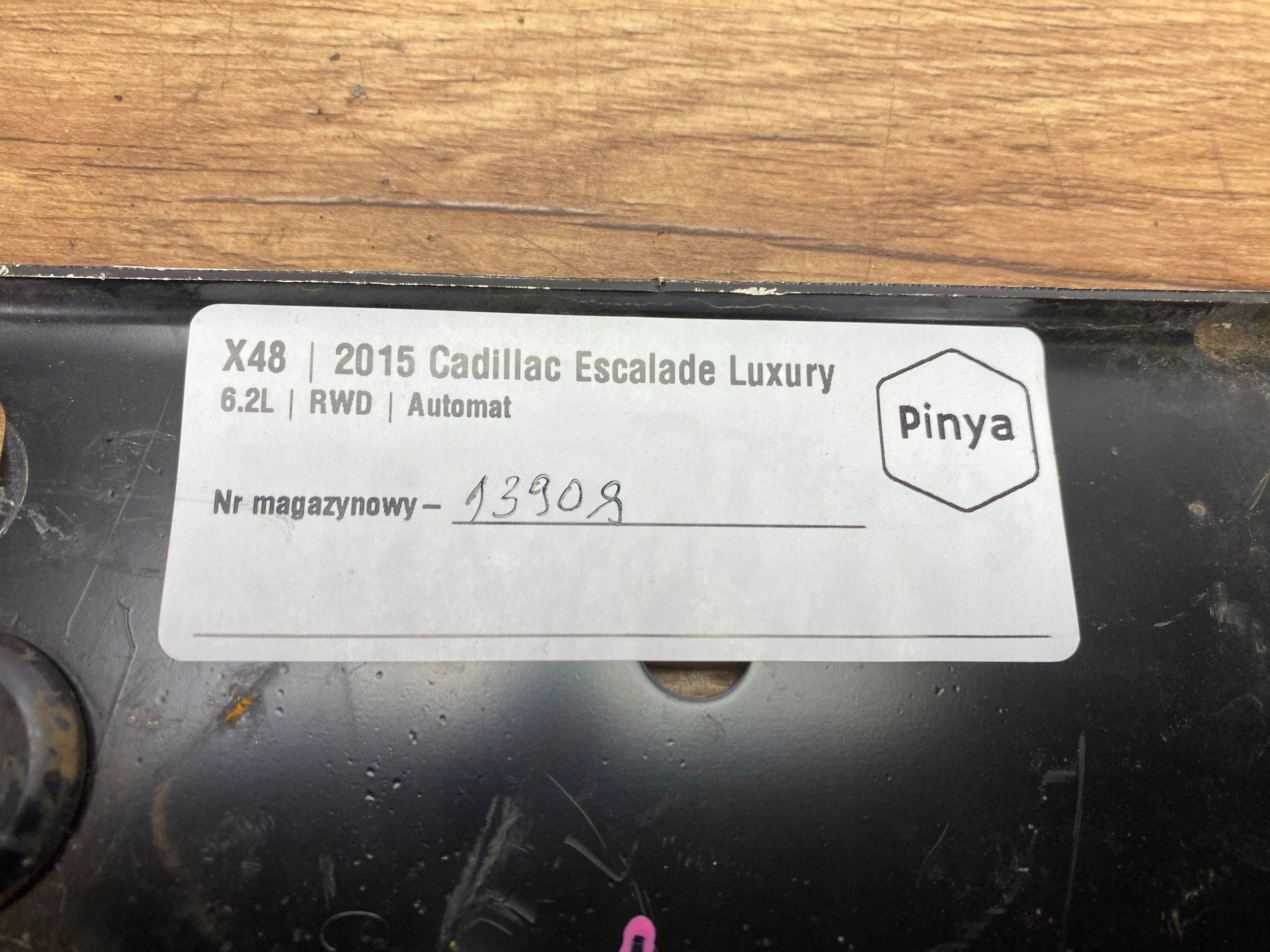 Halter filter luft Cadillac Escalade IV 2015+