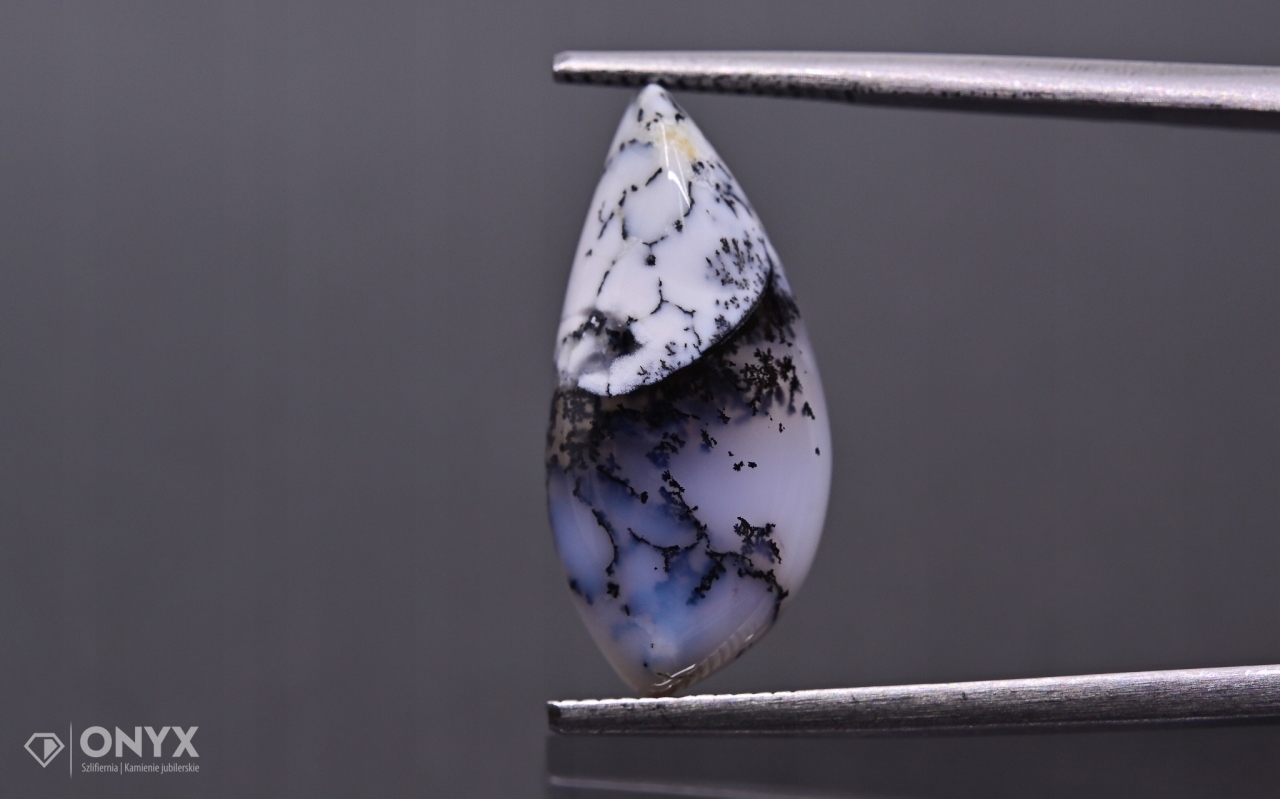 Dendritový achát z Turecka kabošon nepravidelný 19,