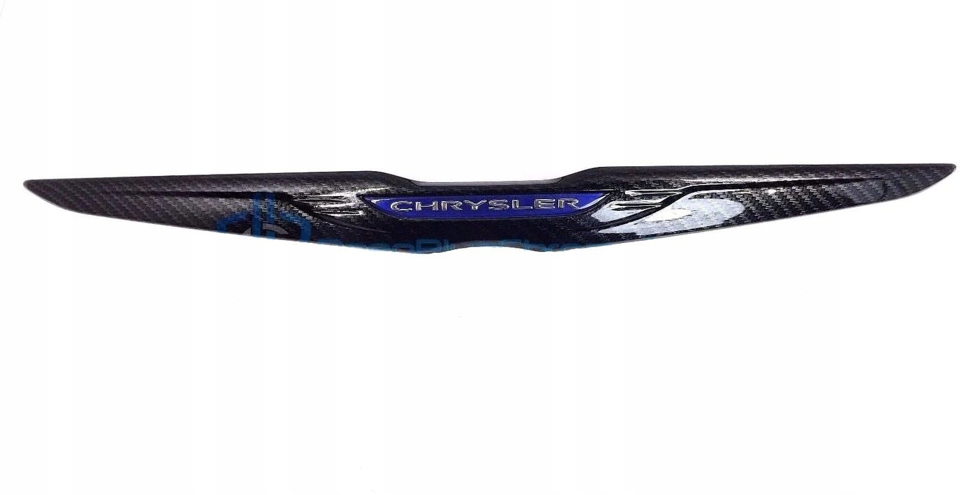 EMBLEMAT CARBON NA PRZEDNI GRILL CHRYSLER 300C 300S 11-14