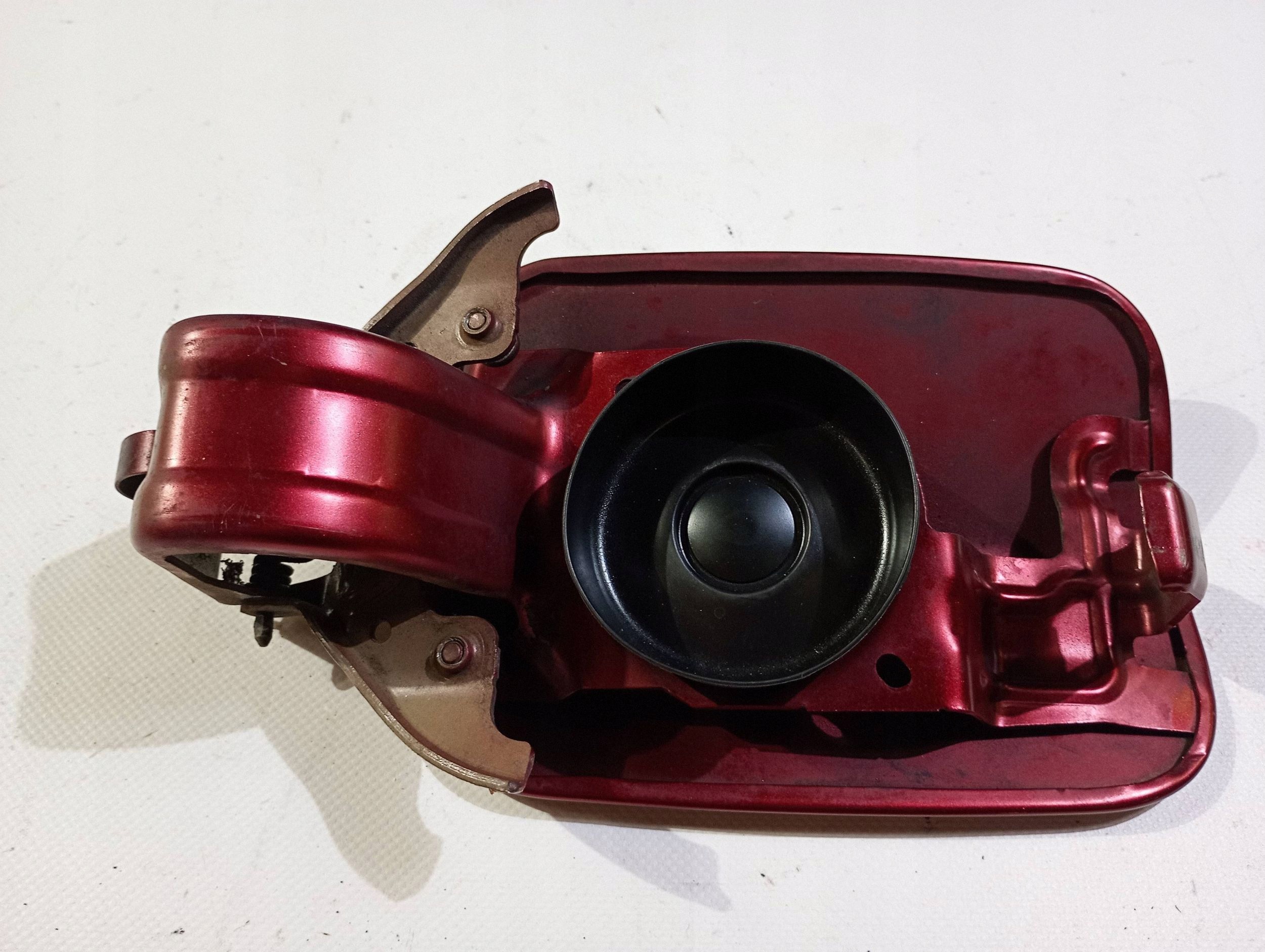 Tankklappe des Kraftstoffsbehälters Dodge Charger 2015