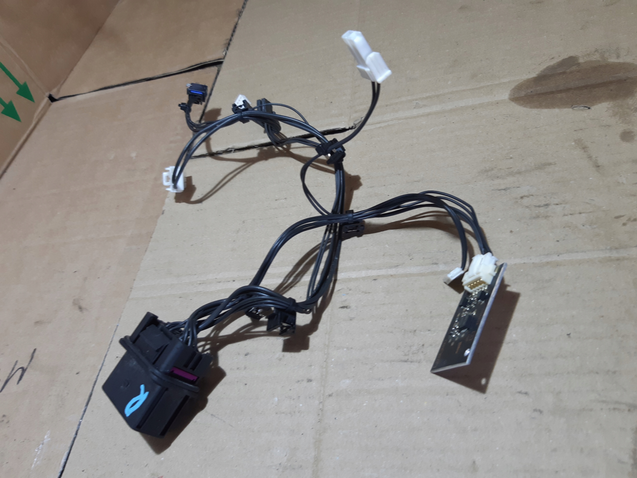 AUDI Q7 4L bundle lights front LIFT wiring KOSTKI right front right