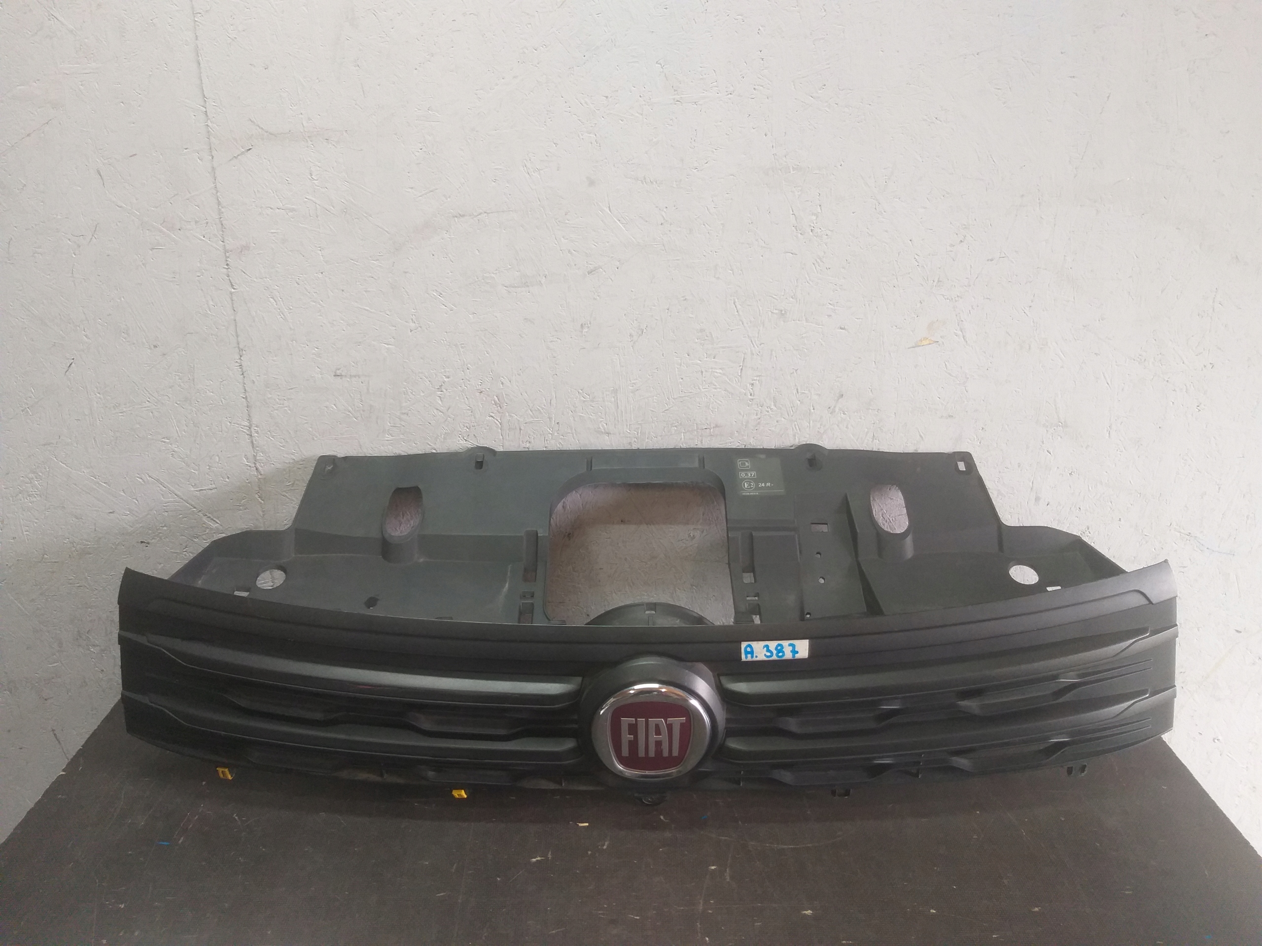 maska FIAT TALENTO 623106388R