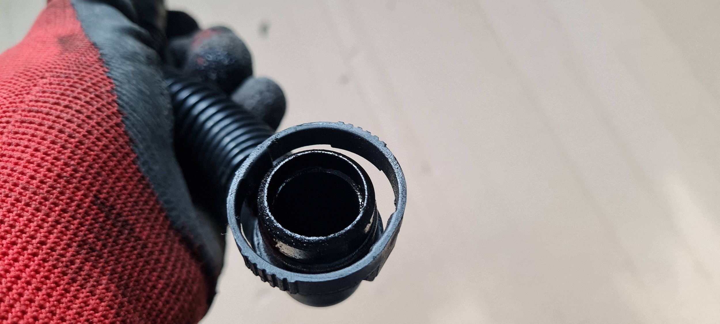 A7 4G wiring pipe ODPOWIETRZAJACA 3.0 TDI 059103221AJ A6 C7 4G