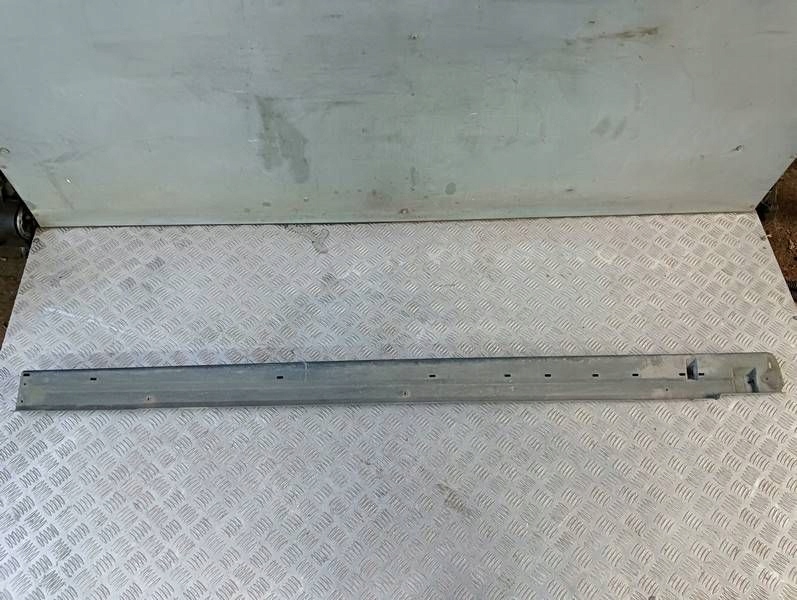 молдинг порога правая порог накладка mitsubishi Space Star II 12- 6512A480