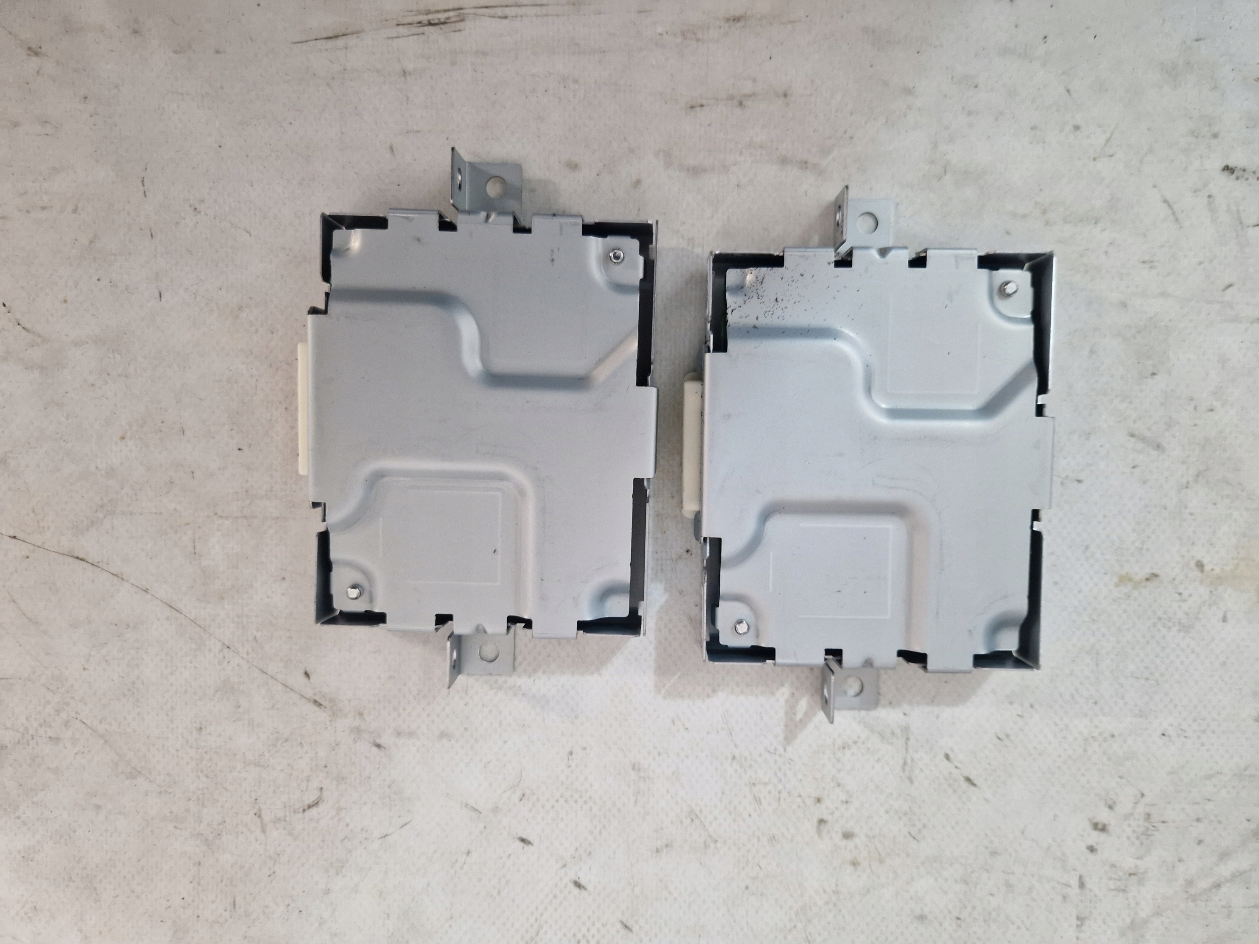 Toyota Avensis T29 IV 4 modulo LED 35500-18917