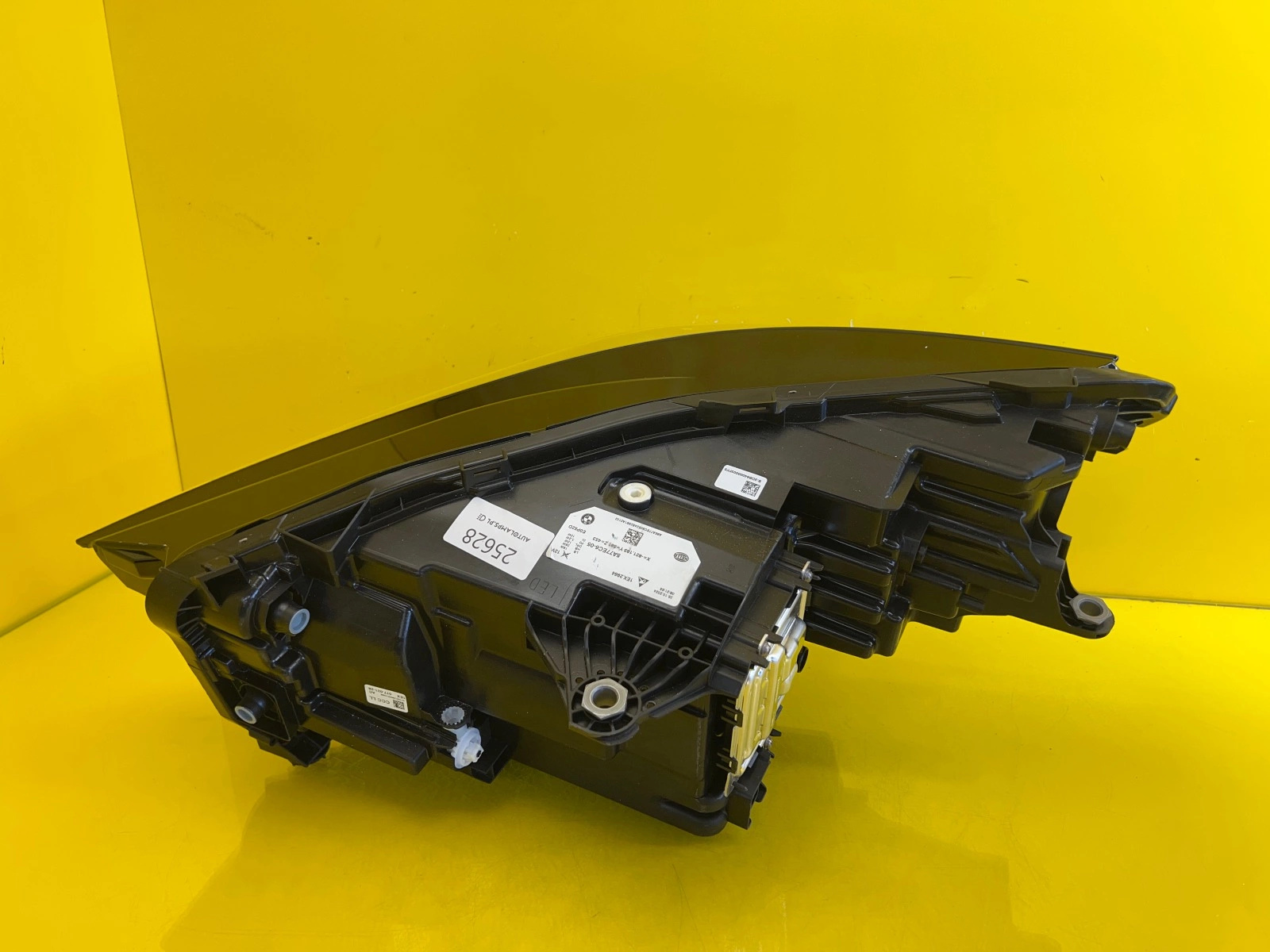 light right BMW X2 U10 Full Led 5A77EC6-05