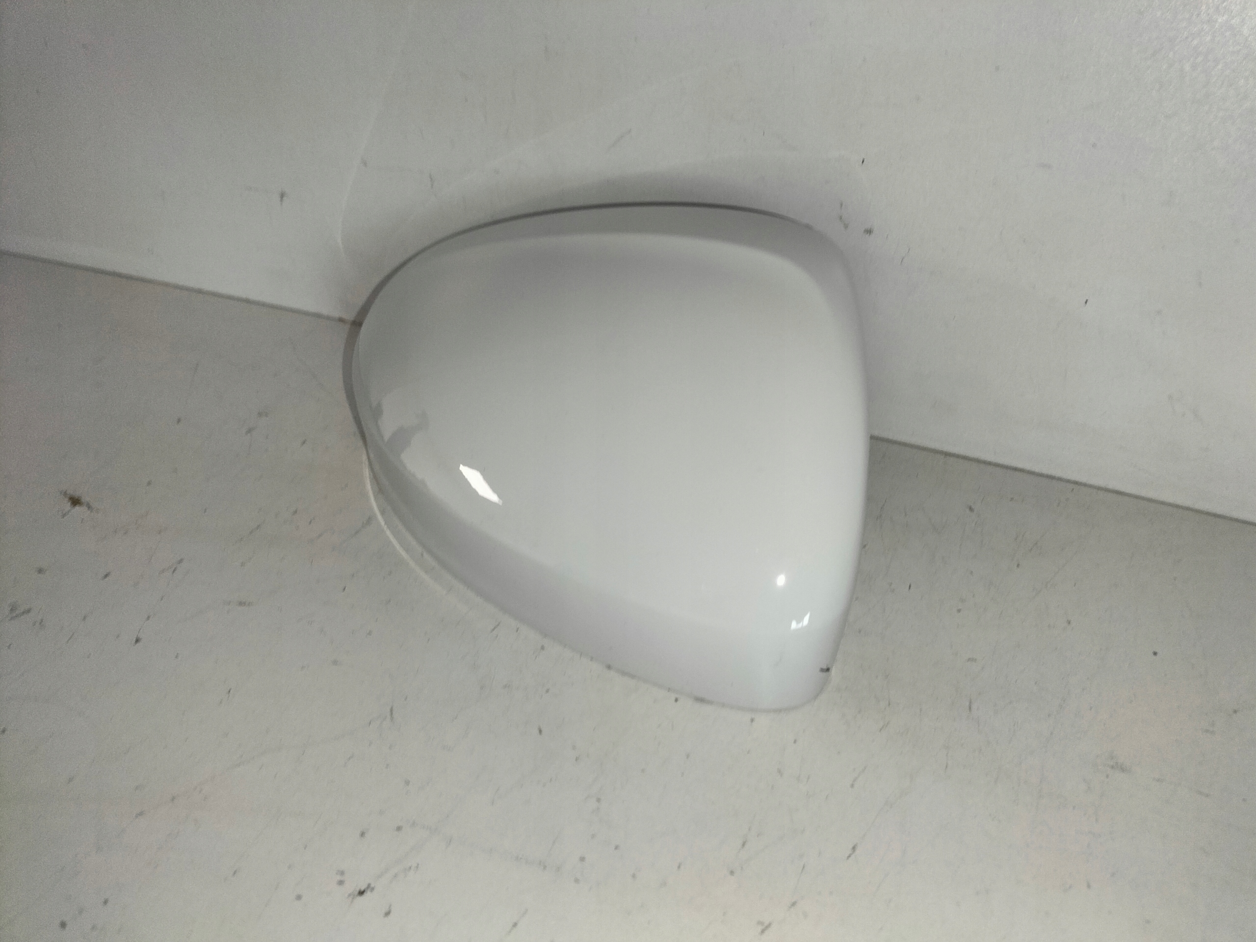 cover cap mirrors right VW TIGUAN II 16