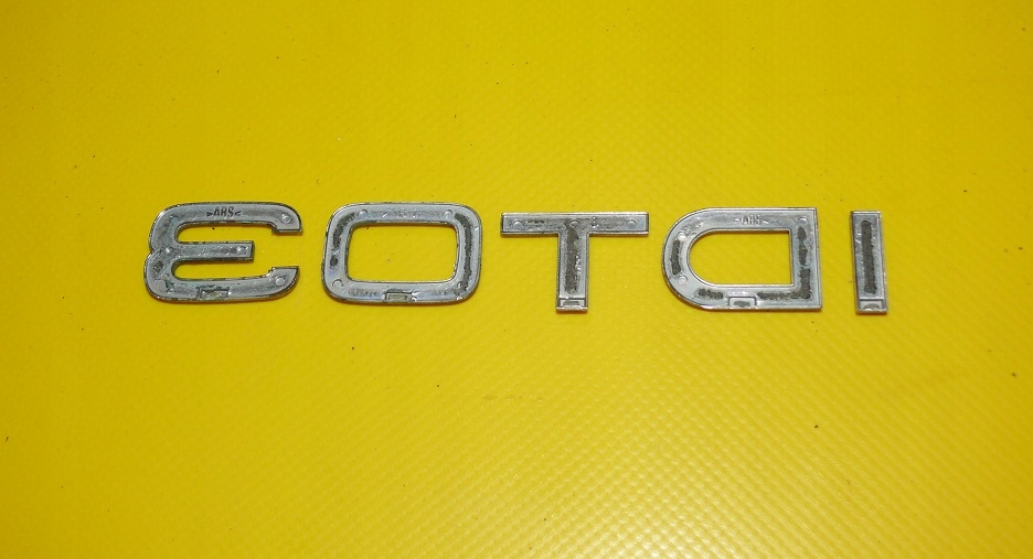LOGO EMBLEMAT bonnet boot "3 0 TDI" AUDI A6 C6 sedan 04-08r.
